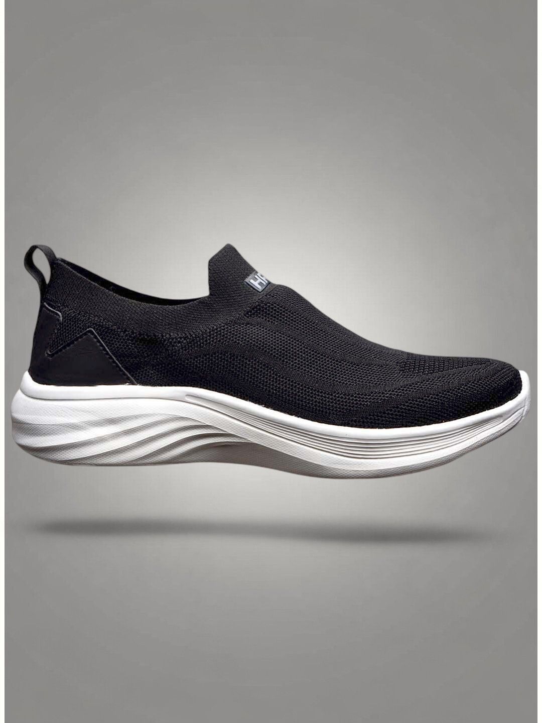 HRX by Hrithik Roshan Men Mesh Training or Gym Non-Marking Shoes