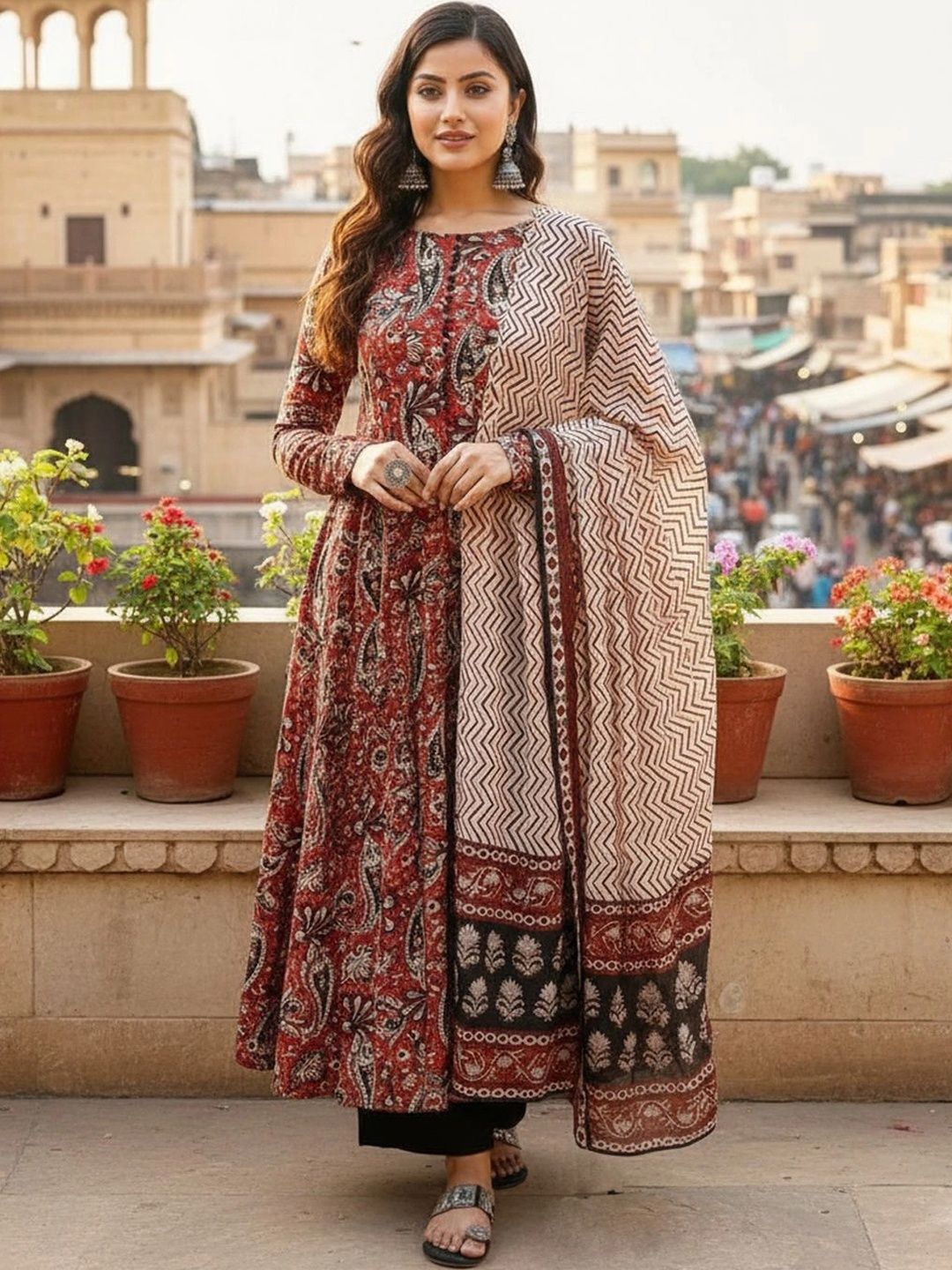 PREM KUMAR PREM KUMAR Women Paisley Printed Regular Kurta with Trousers & With Dupatta