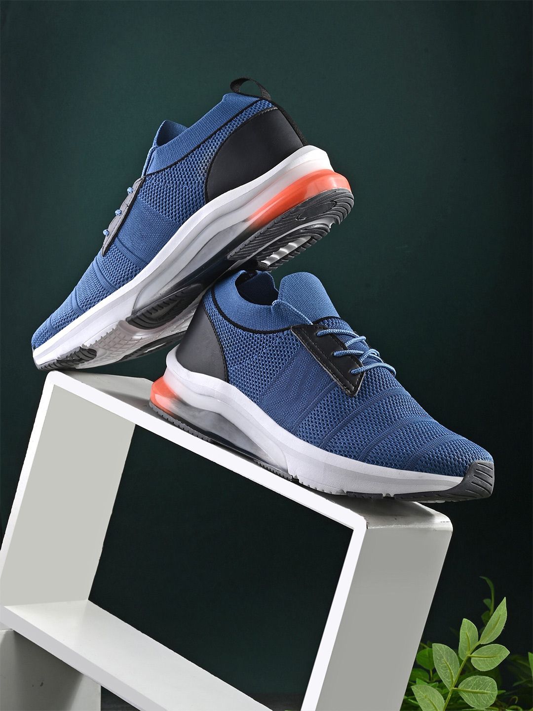 HRX by Hrithik Roshan Men Navy Blue & White Memory Foam Mesh Non-Marking Running Shoes