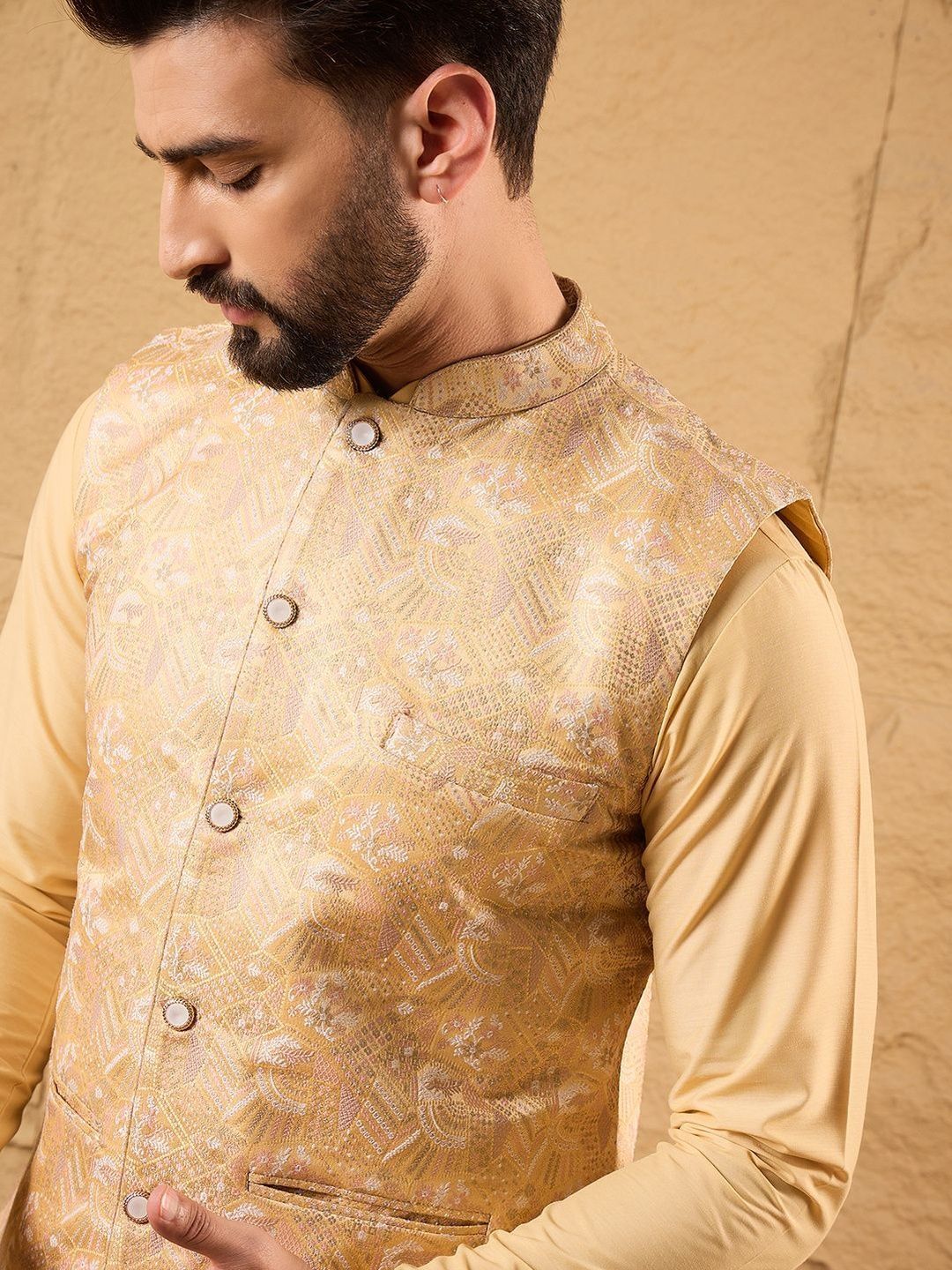 House of Pataudi Woven Design Mandarin Collar Koti