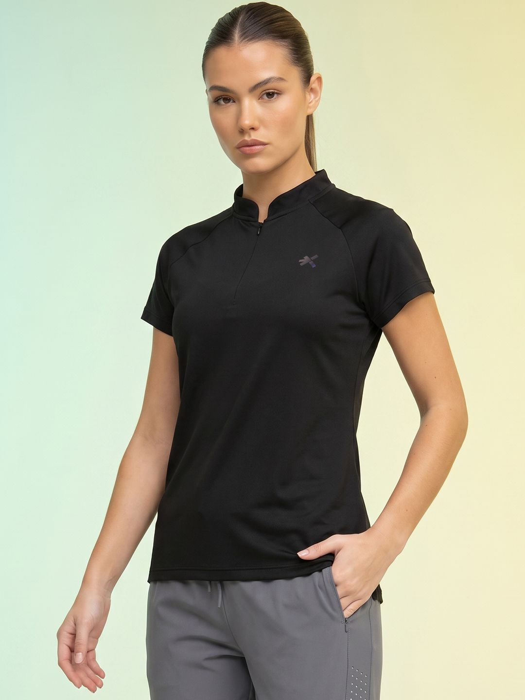 HRX by Hrithik Roshan HRX by Hrithik Roshan Mandarin Collar Rapid Dry Training T-shirt