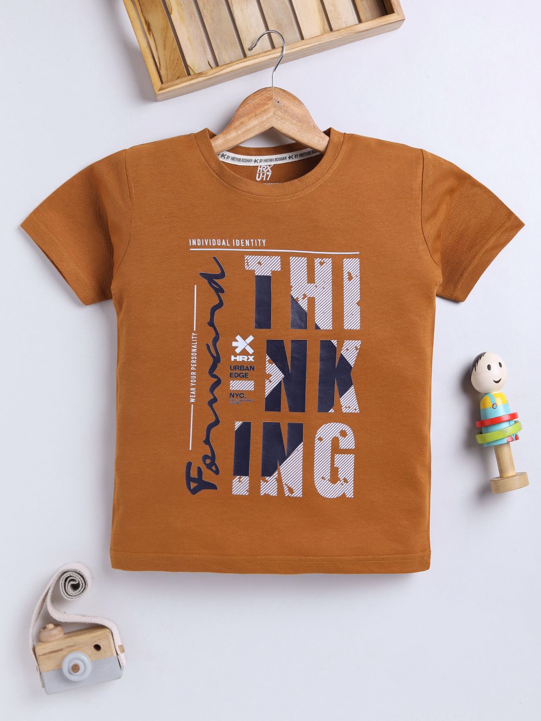HRX by Hrithik Roshan HRX by Hrithik Roshan Boys U-17 Typography Printed T-shirt