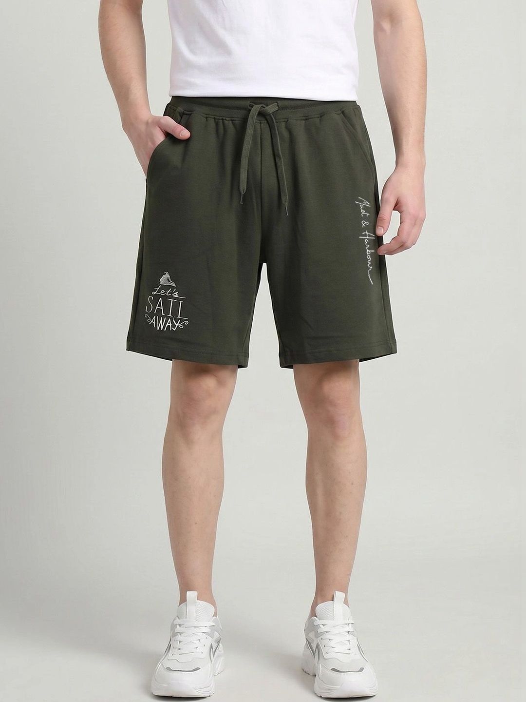 Mast & Harbour Men Printed Shorts