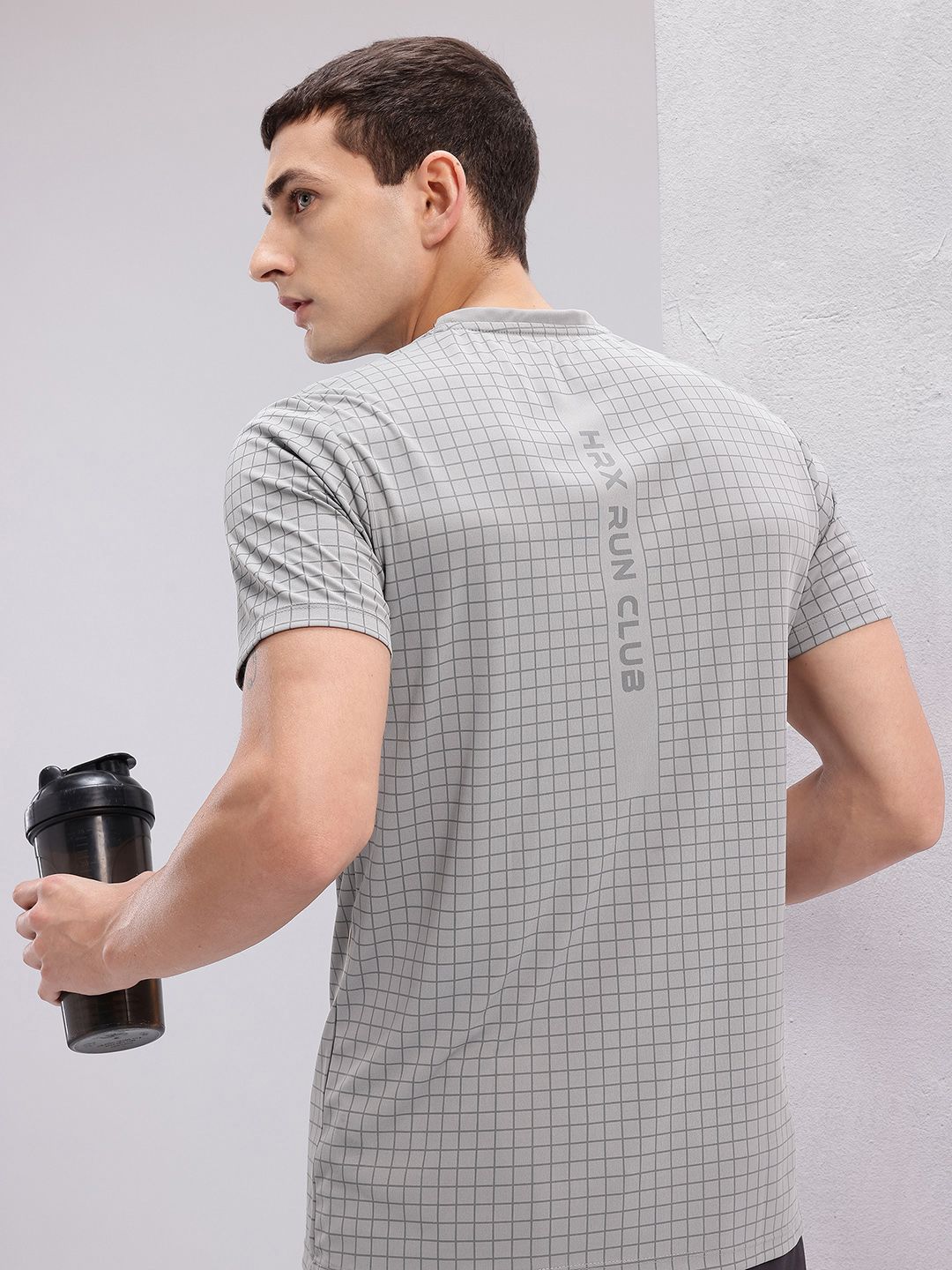 HRX by Hrithik Roshan Men Checked Rapid-Dry Running T-shirt