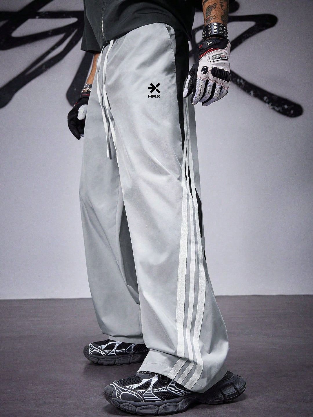 HRX by Hrithik Roshan Men Relaxed Fit Brand Logo Training Track Pants