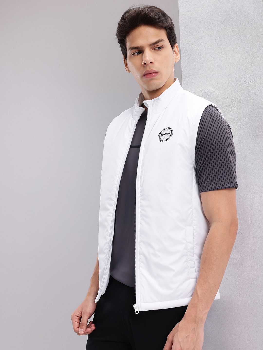 HRX by Hrithik Roshan Mock Collar Padded-Style Gilet Jacket