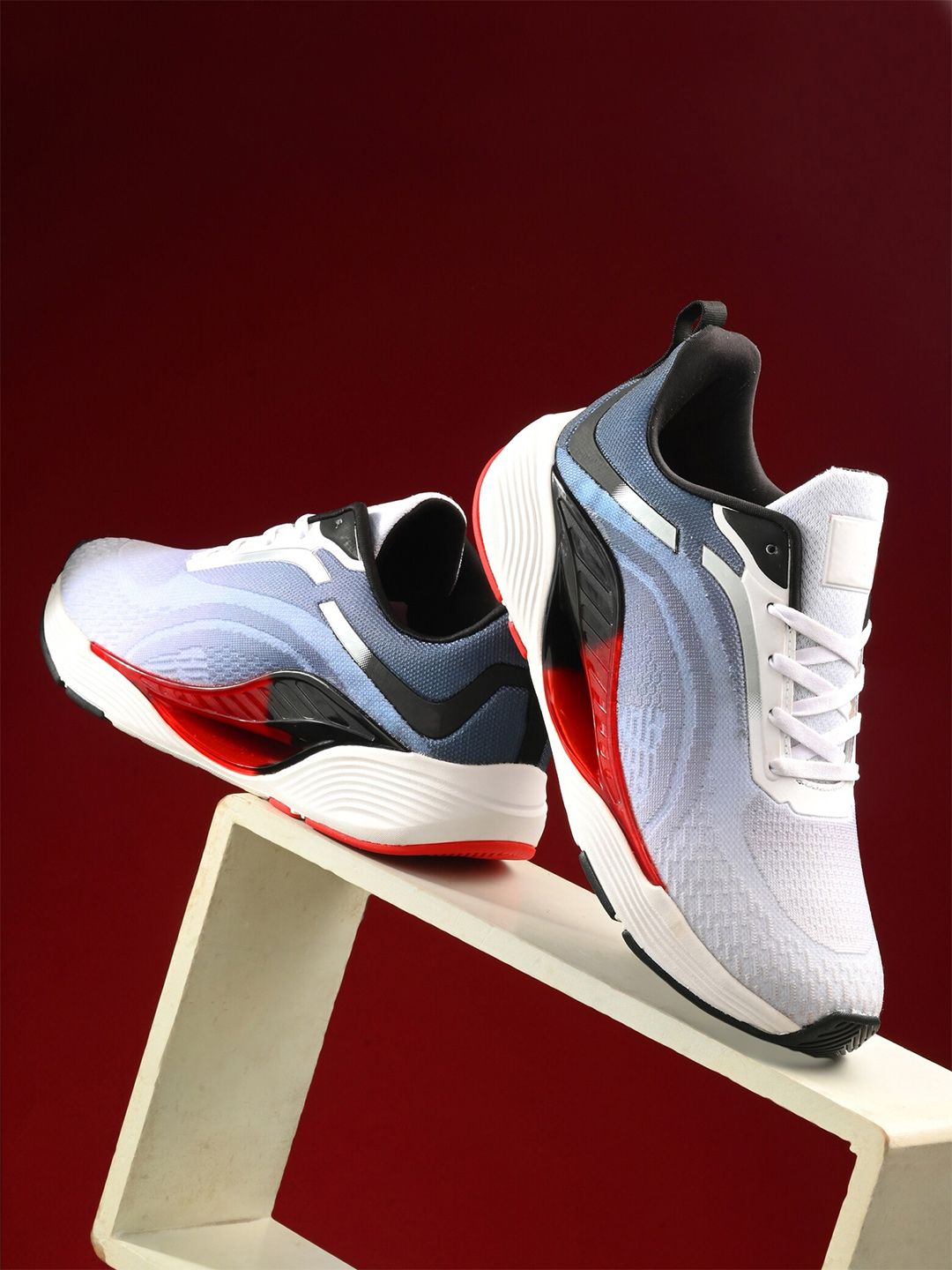 HRX by Hrithik Roshan Men Aircube Lightweight Running Shoes