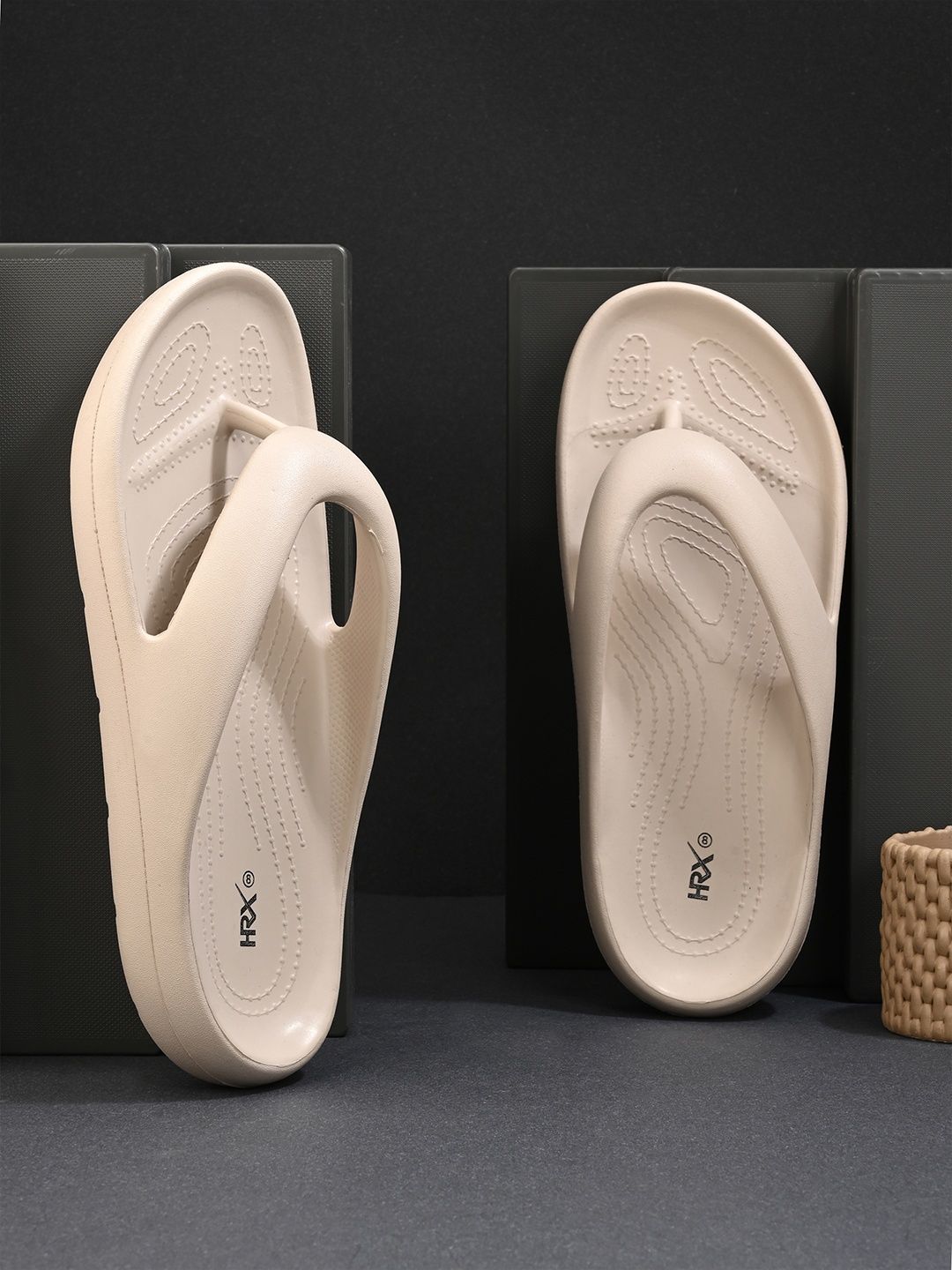 HRX by Hrithik Roshan Men Thong Flip Flops