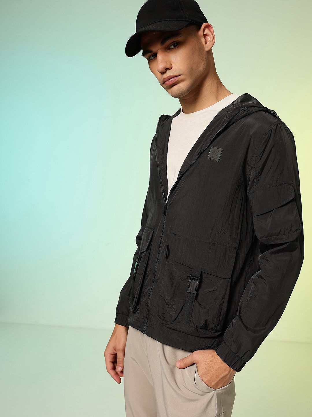 HRX by Hrithik Roshan Utility Pockets Hooded Tailored Jacket