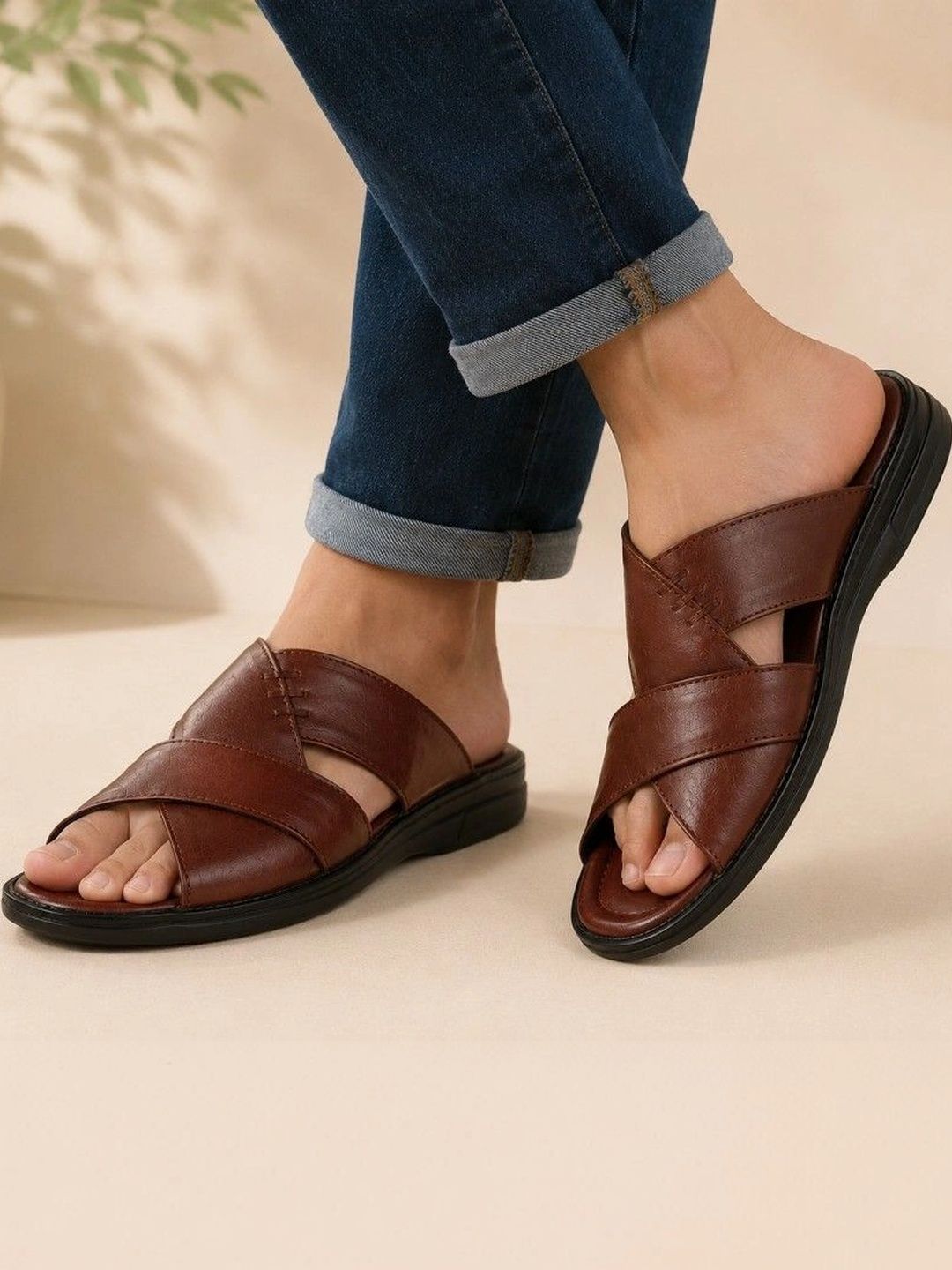 REAL BLISS FOOTWEAR Men Comfort Sandals
