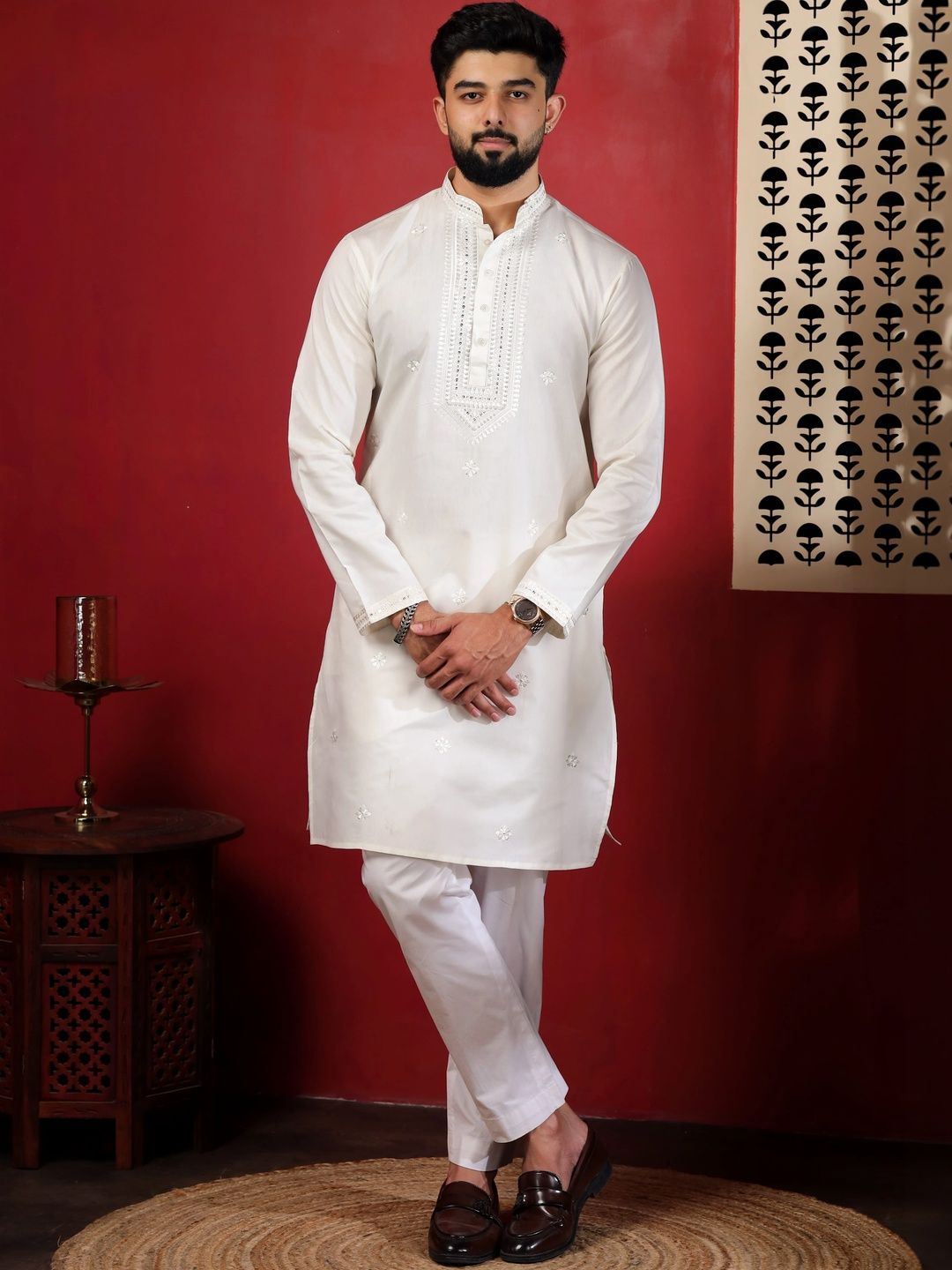 Koshin Men Embellished Thread Work Kurta