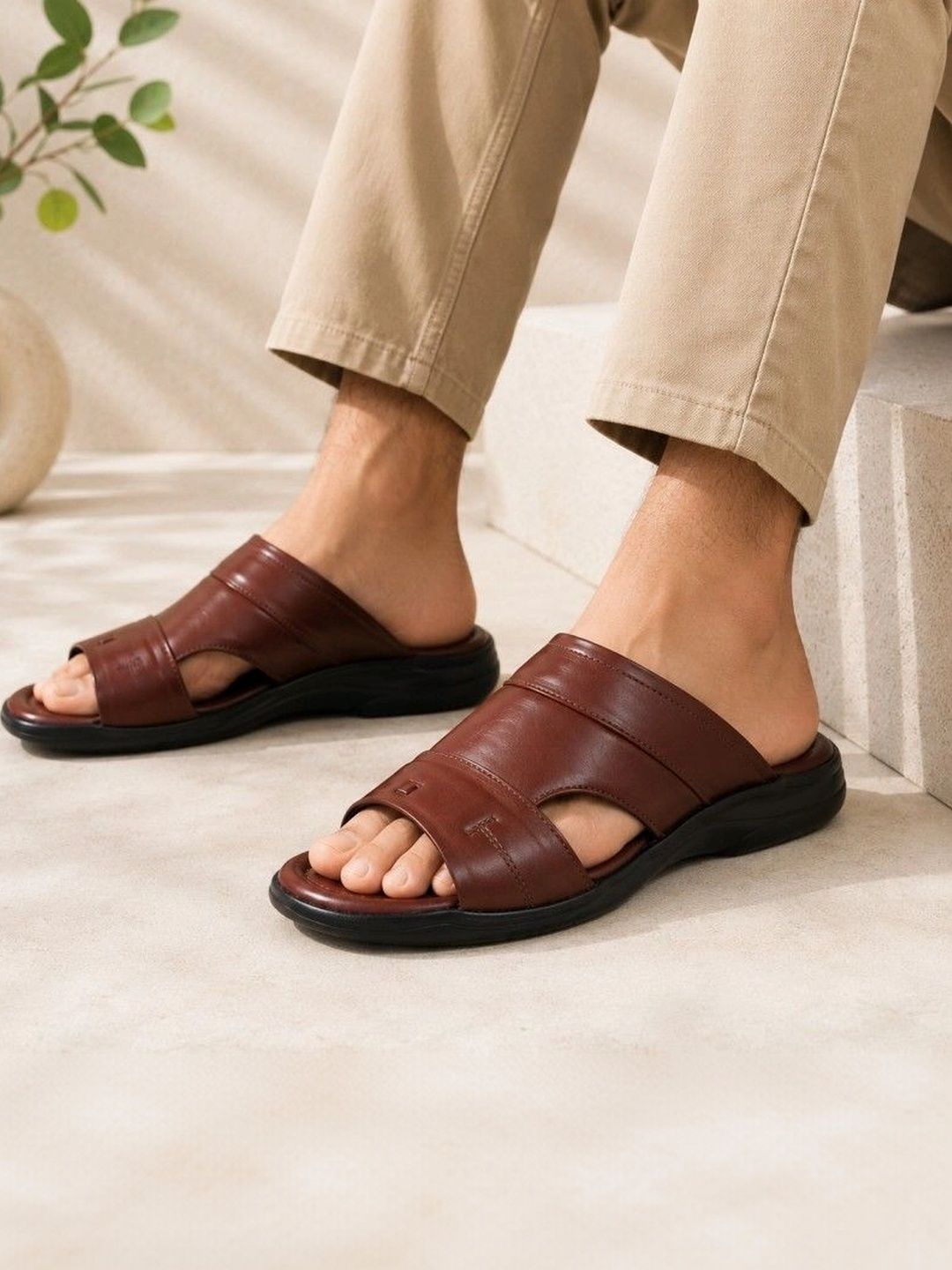 REAL BLISS FOOTWEAR Men Comfort Sandals