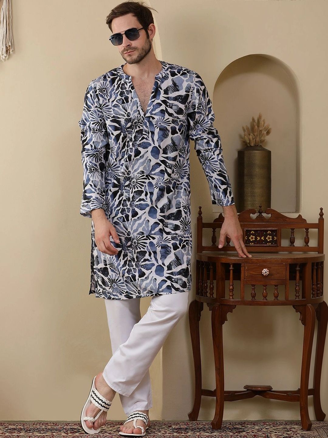 Anouk Men Floral Printed Floral Kurta