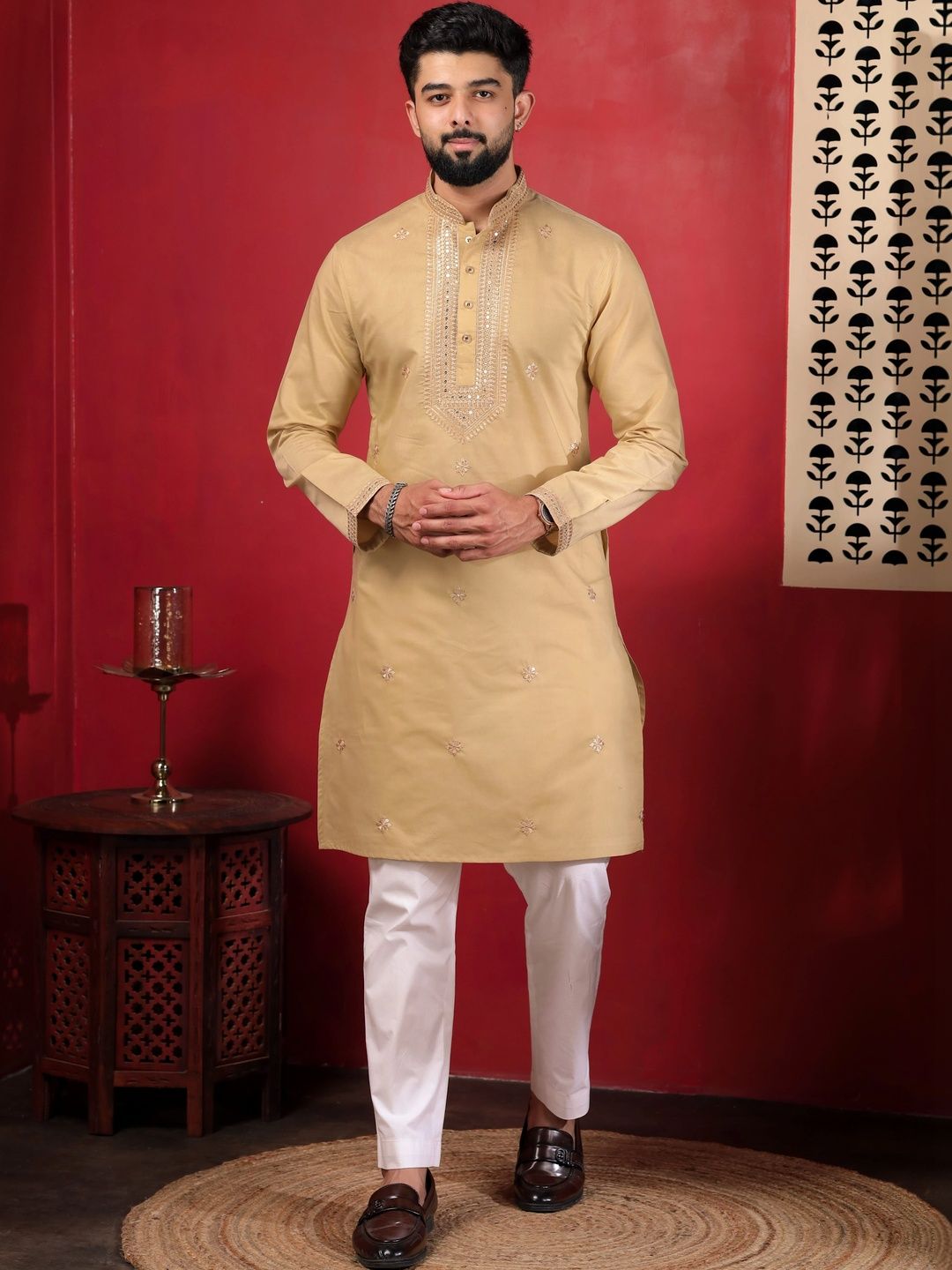 Koshin Men Ethnic Motifs Embroidered Mirror Work Kurta