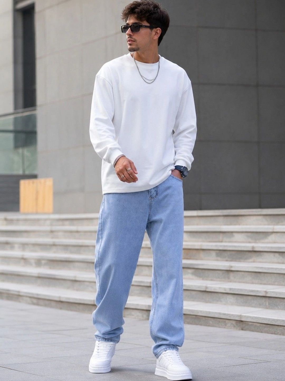 DENIM LIFE Men Classic Straight Fit Mid-Rise Stretchable Jeans
