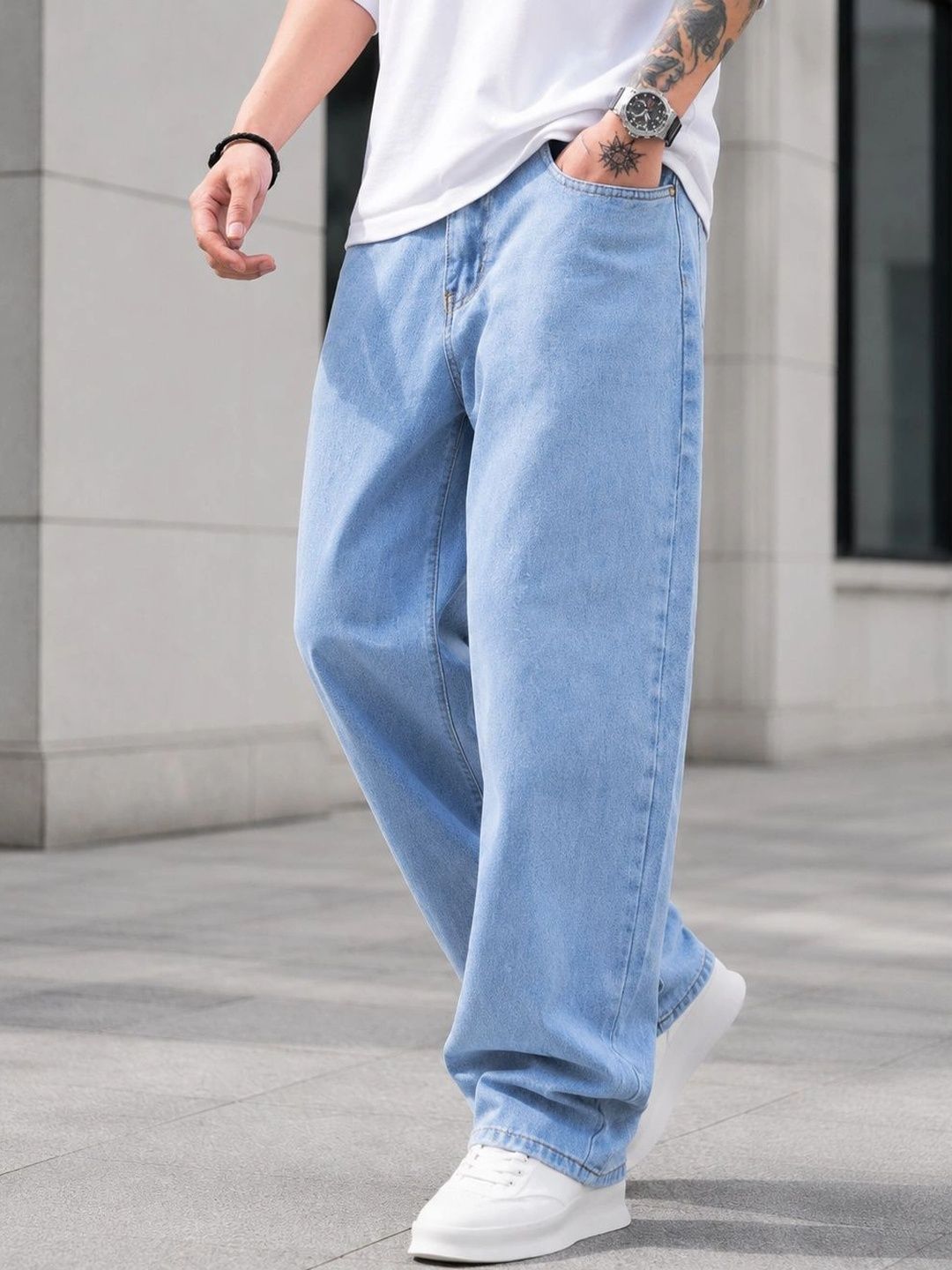 DENIM LIFE Men Classic Straight Fit Mid-Rise Stretchable Jeans