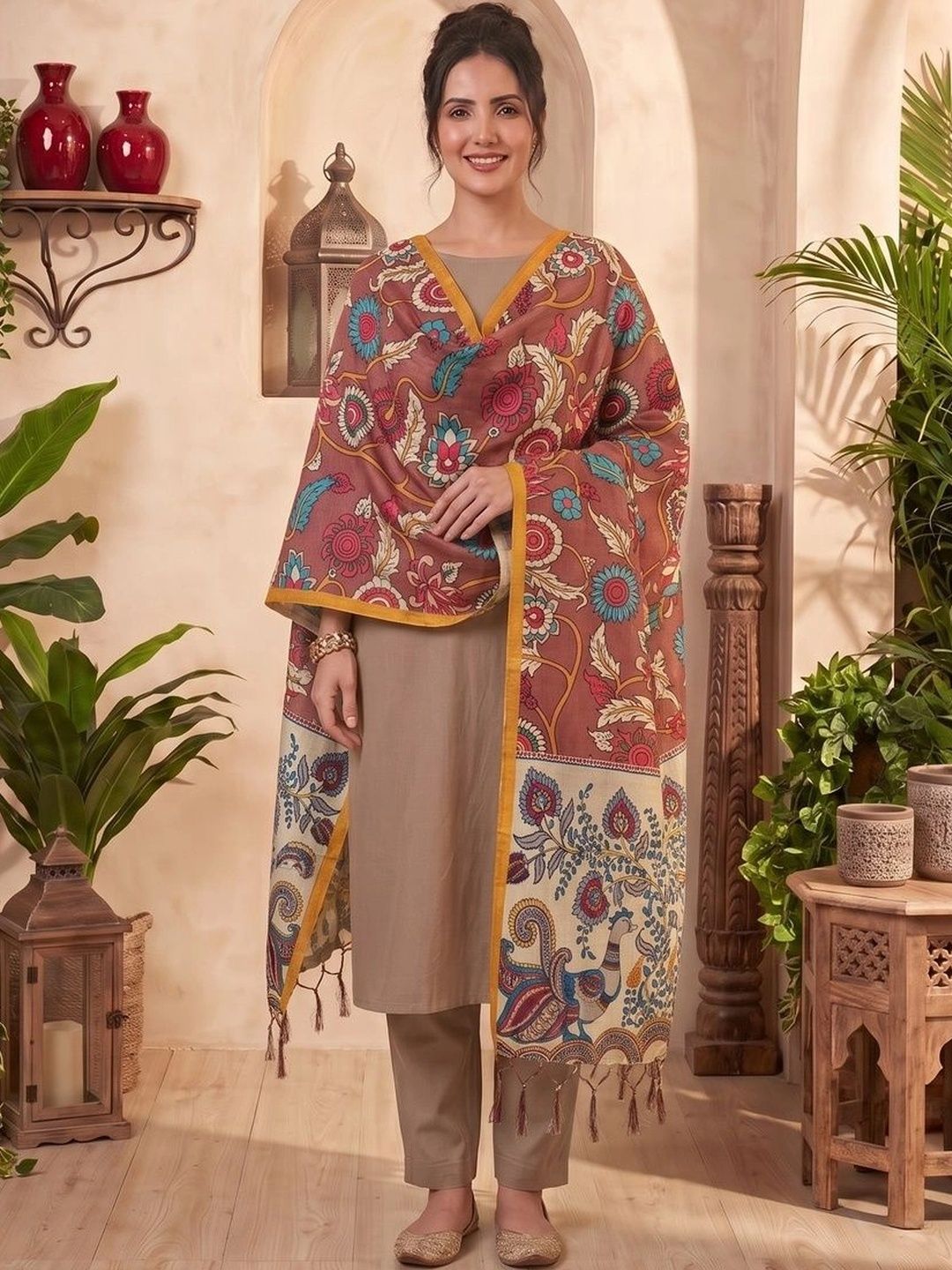 LUMIN KNOT Printed Kalamkari Dupatta