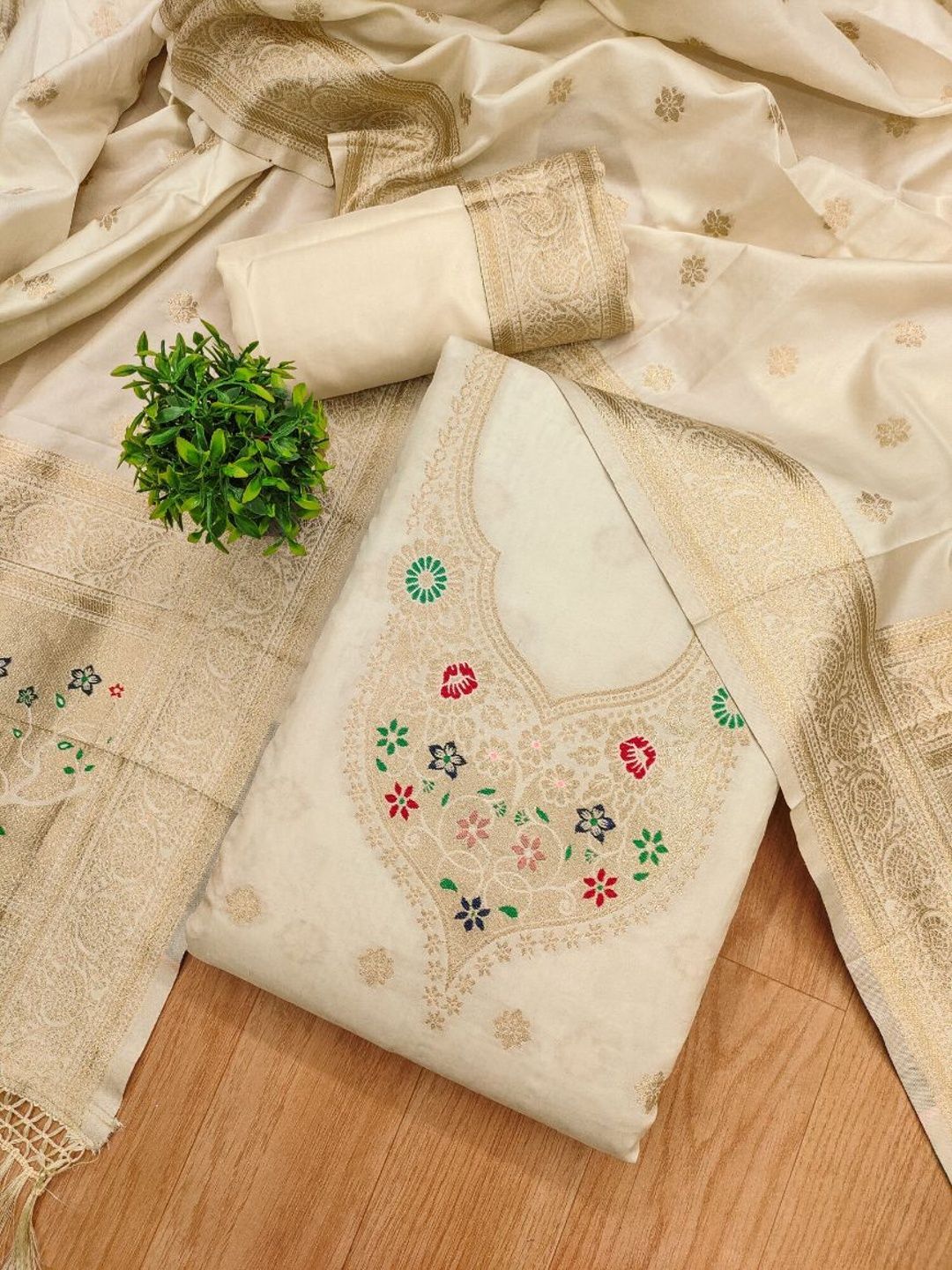 HERE&NOW Pure Silk Unstitched Dress Material