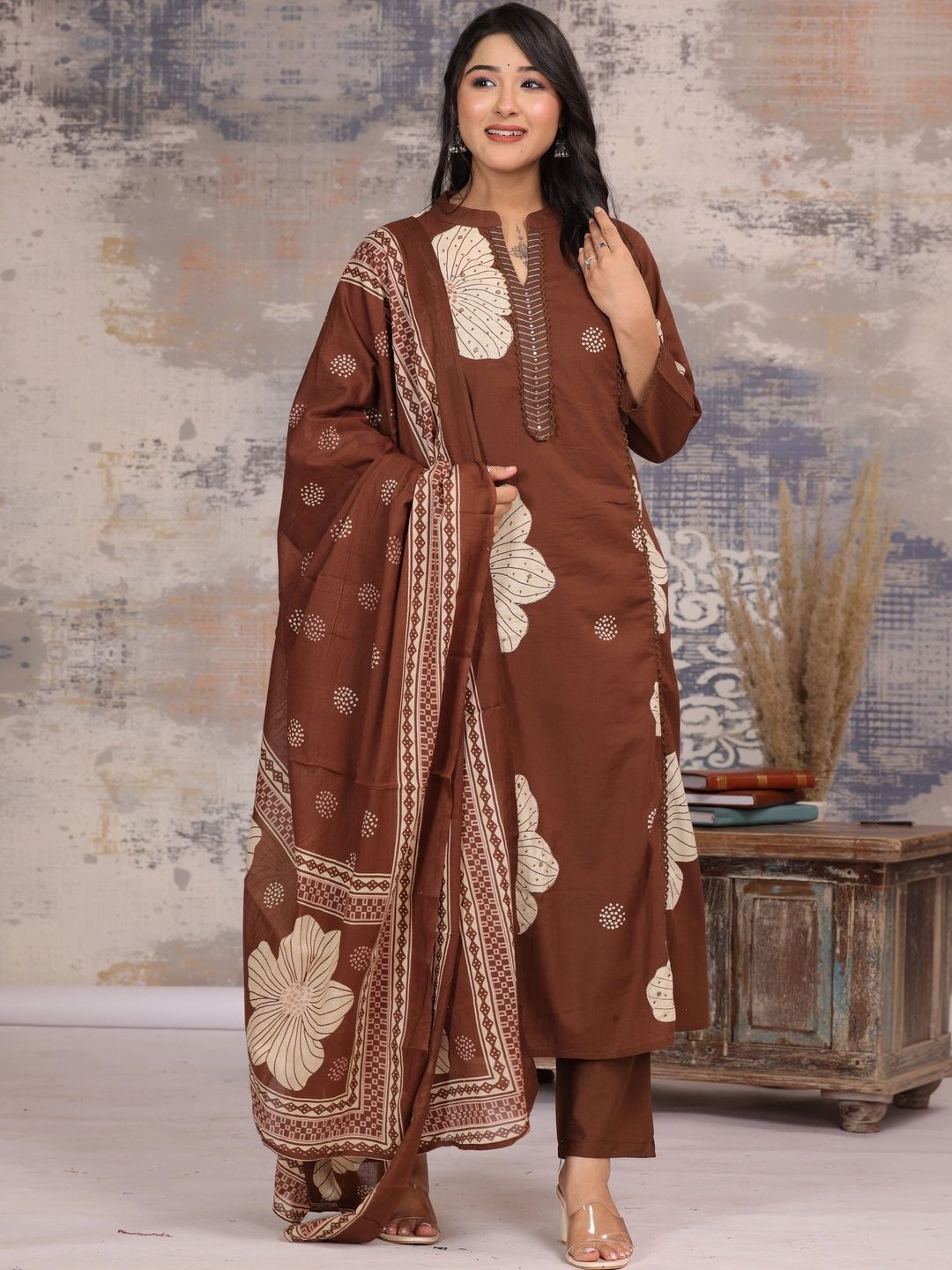 Samdwaals Women Floral Printed Regular Pure Cotton Kurta with Trousers & With Dupatta