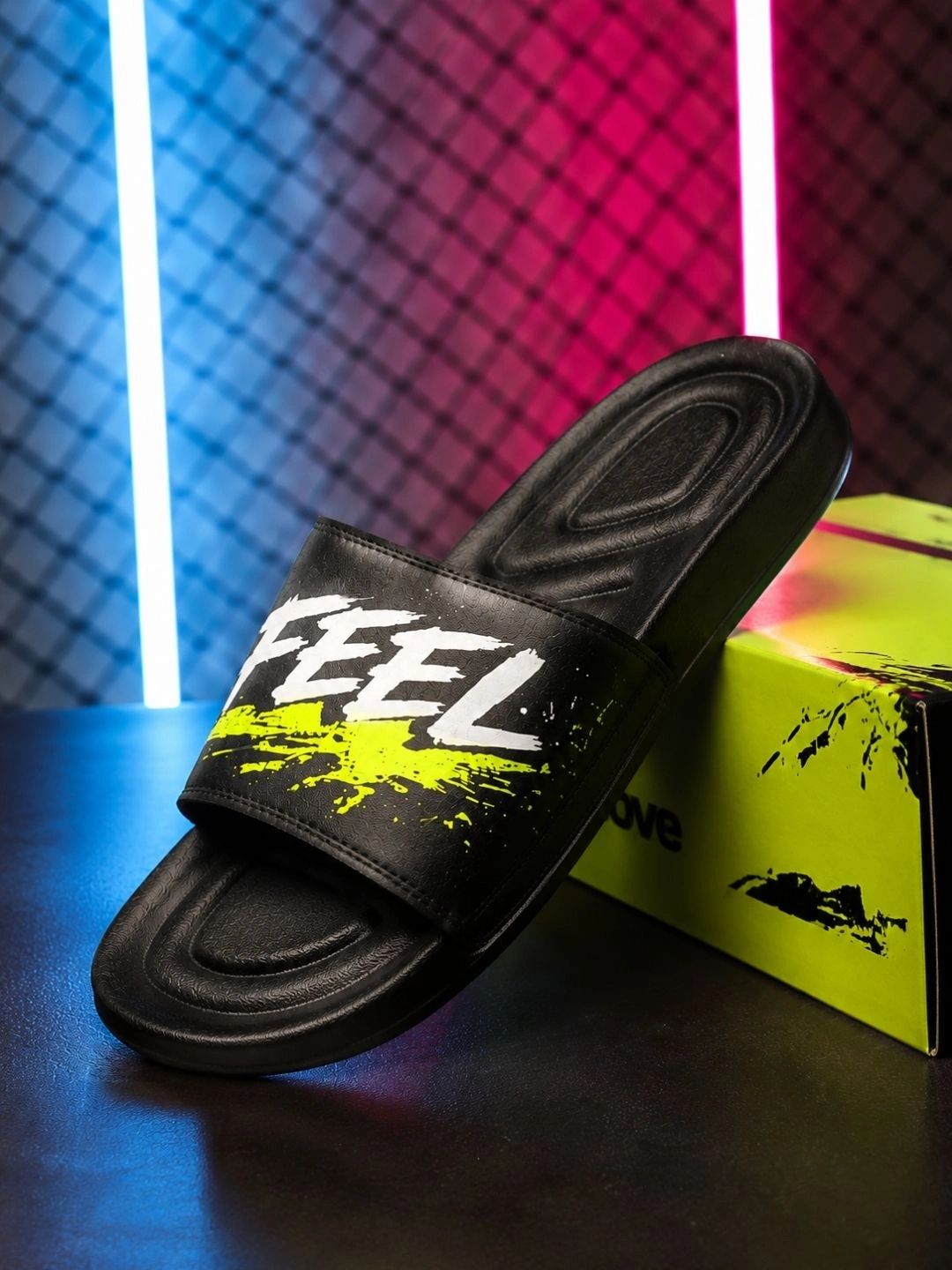 Apratim Men Printed Sliders Flip Flops