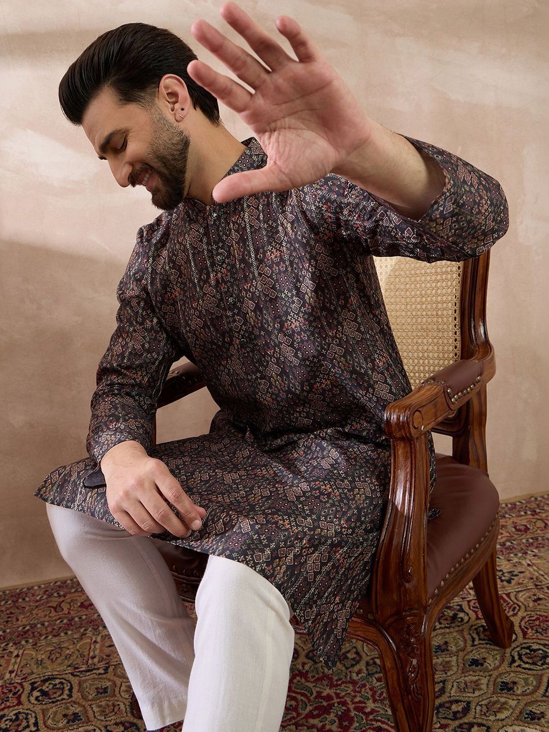 House of Pataudi House of Pataudi Printed Silk Mandarin Collar Calf Length Straight Kurta