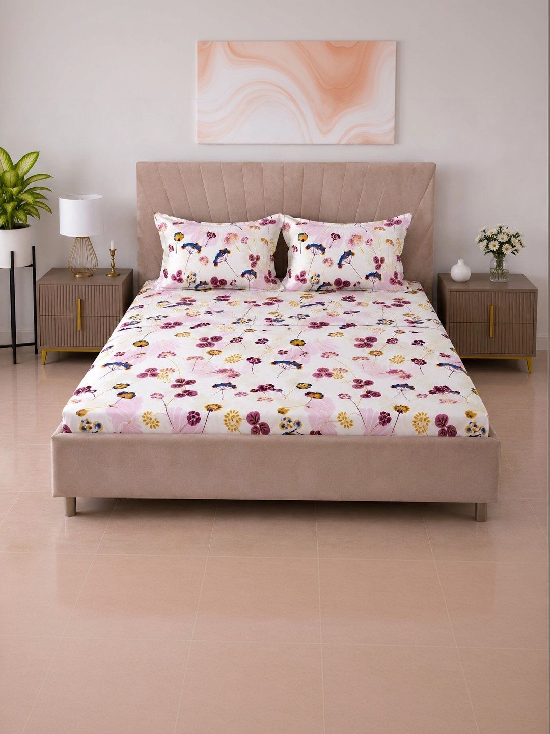 BOMBAY DYEING BOMBAY DYEING Purple Floral 144 TC Queen Bedsheet With 2 Pillow Covers