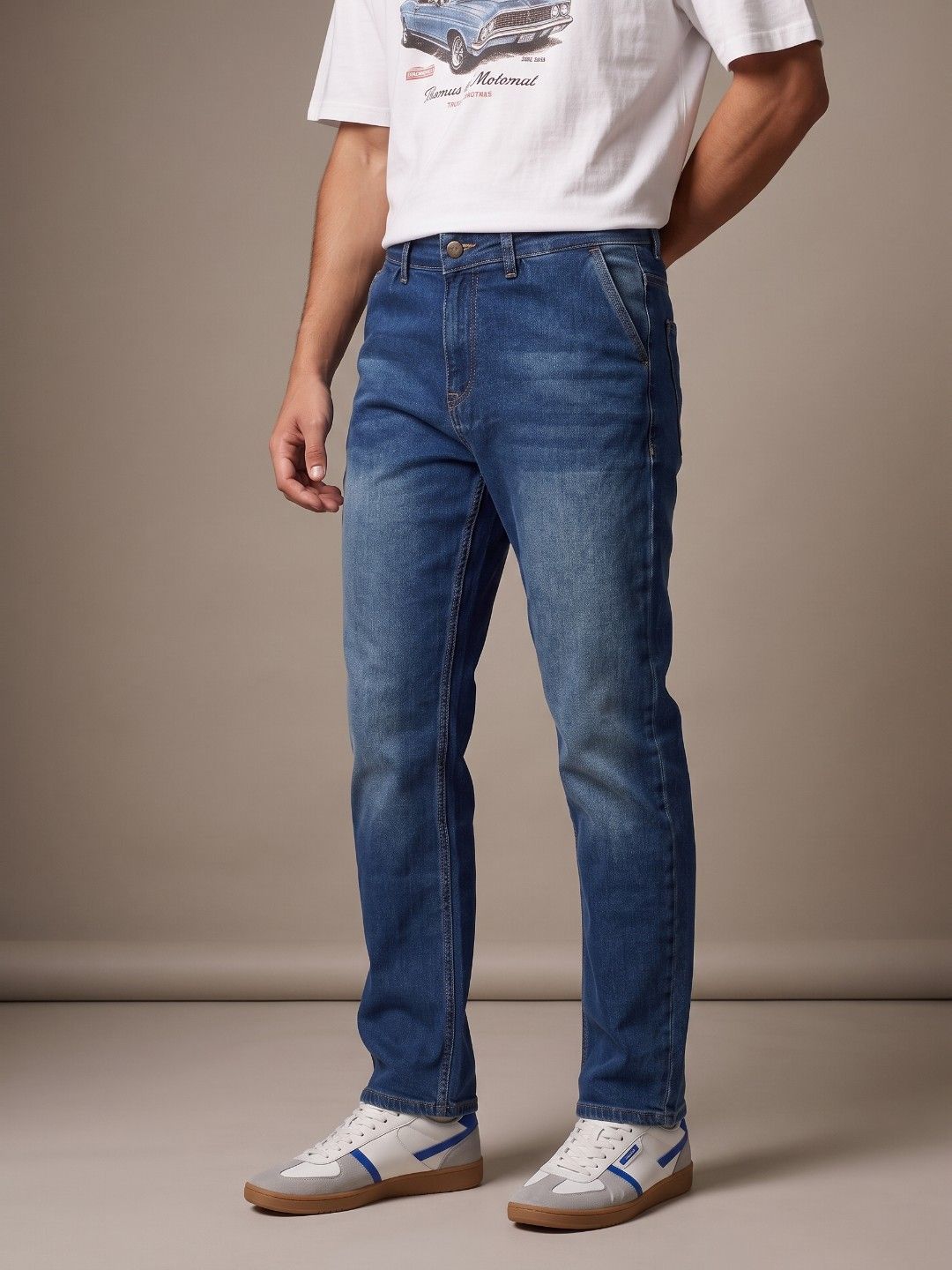 glitchez Men Regular Fit Mid-Rise Heavy Fade Stretchable Jeans
