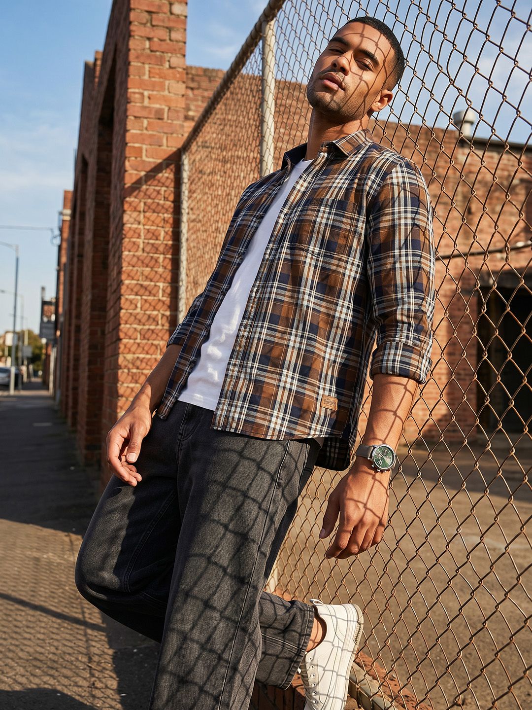 The Roadster Life Co. Tartan Checked Pure Cotton Casual Shirt