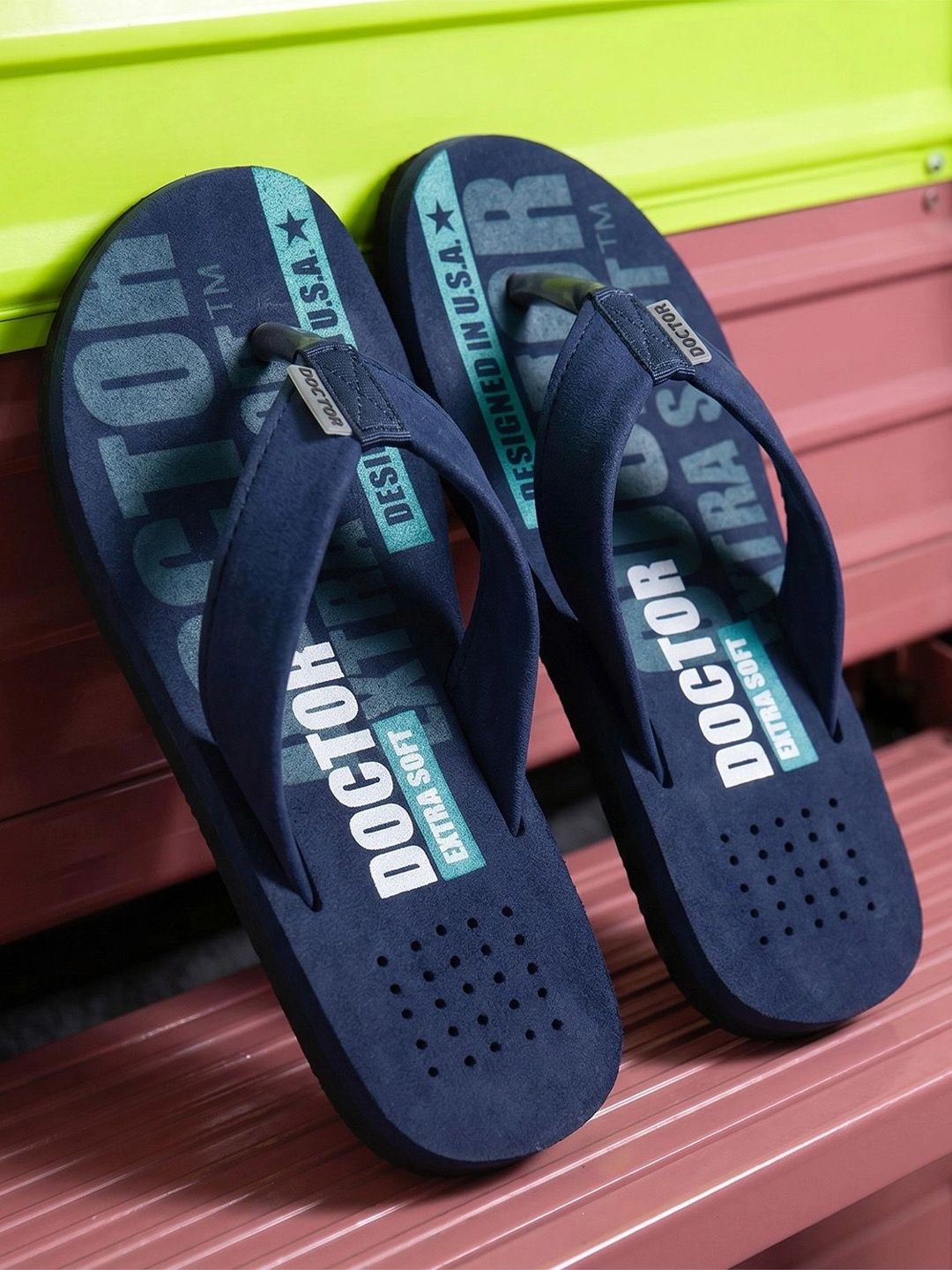 DOCTOR EXTRA SOFT Men Printed Orthopedic Non-Slip Thong Flip-Flops