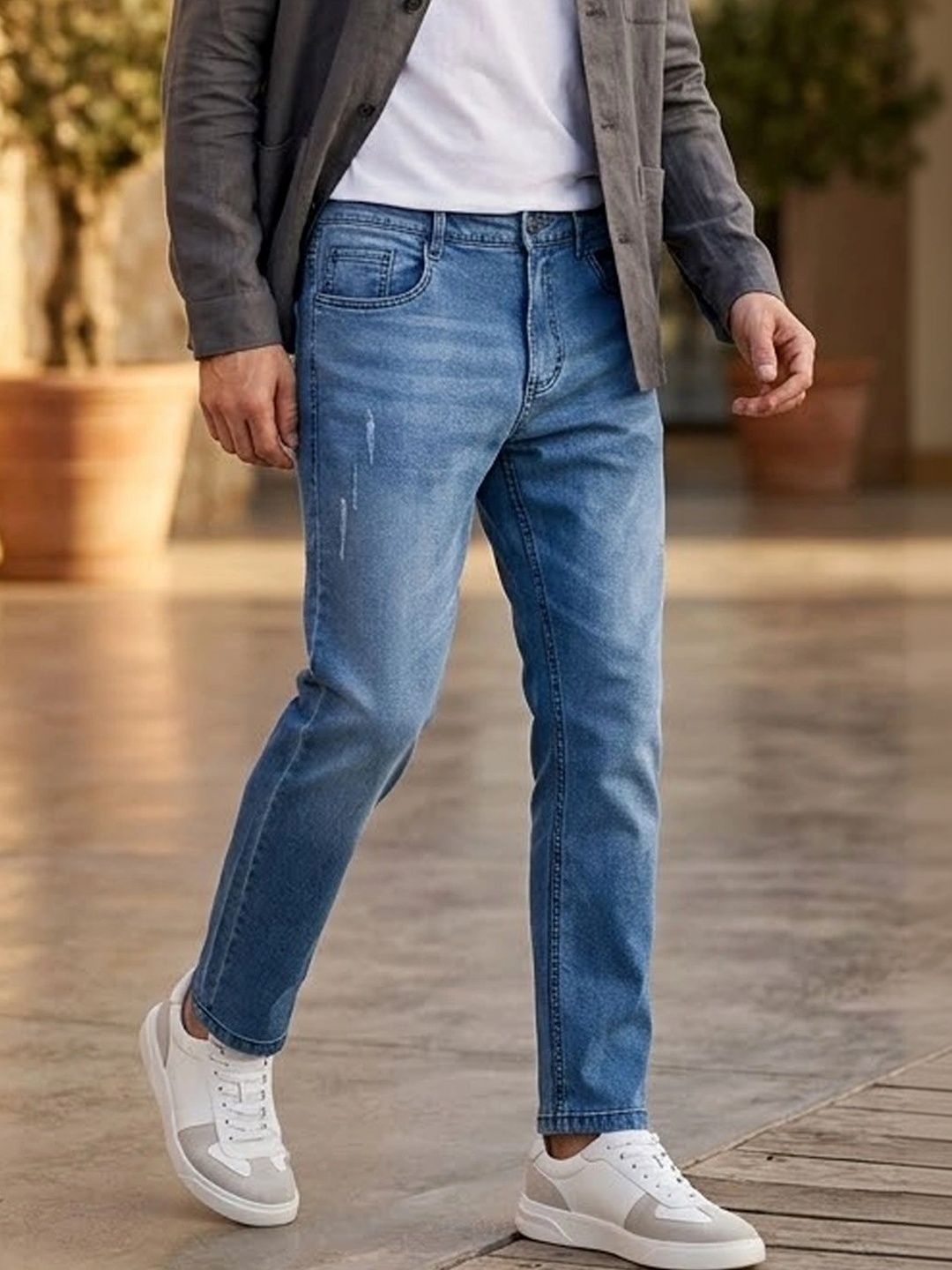Urbano Fashion Men Slim Fit Low Distress Heavy Fade Stretchable Cotton Jeans