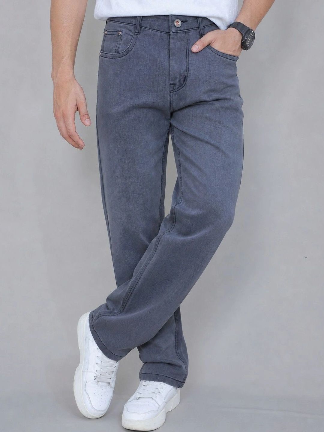 Roadster Men Straight Fit Mid-Rise Light Fade Jeans