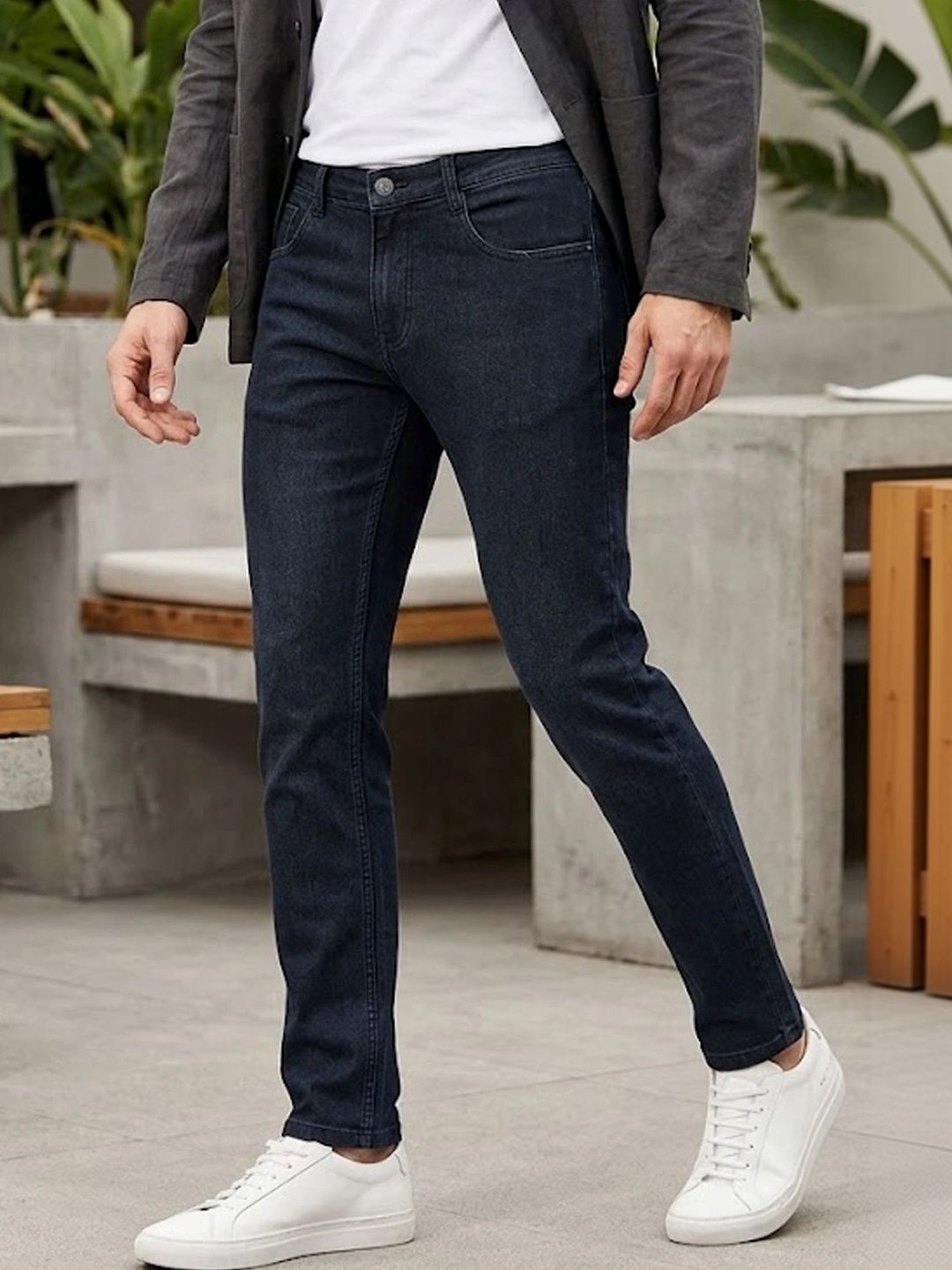 Urbano Fashion Men Grey Slim Fit Mid-Rise Clean Look Stretchable Jeans