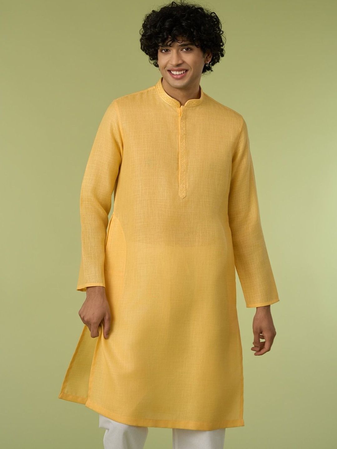 Diwas by Manyavar Men Thread Work Kurta