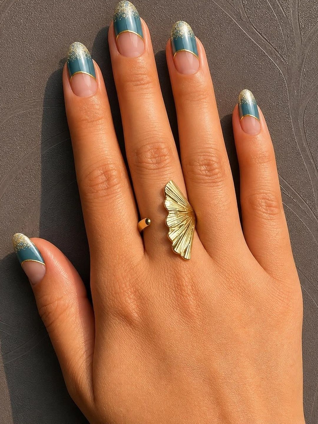 Gifto shifto Women Finger Ring
