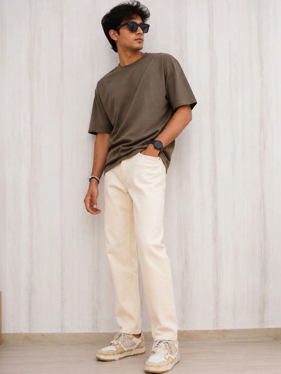 Dot Badges Men Mid-Rise Jeans