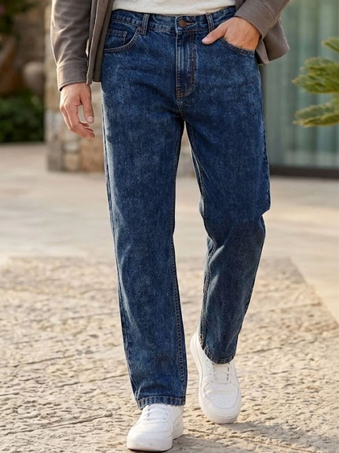 Urbano Plus Stretchable Regular Fit Washed Jeans