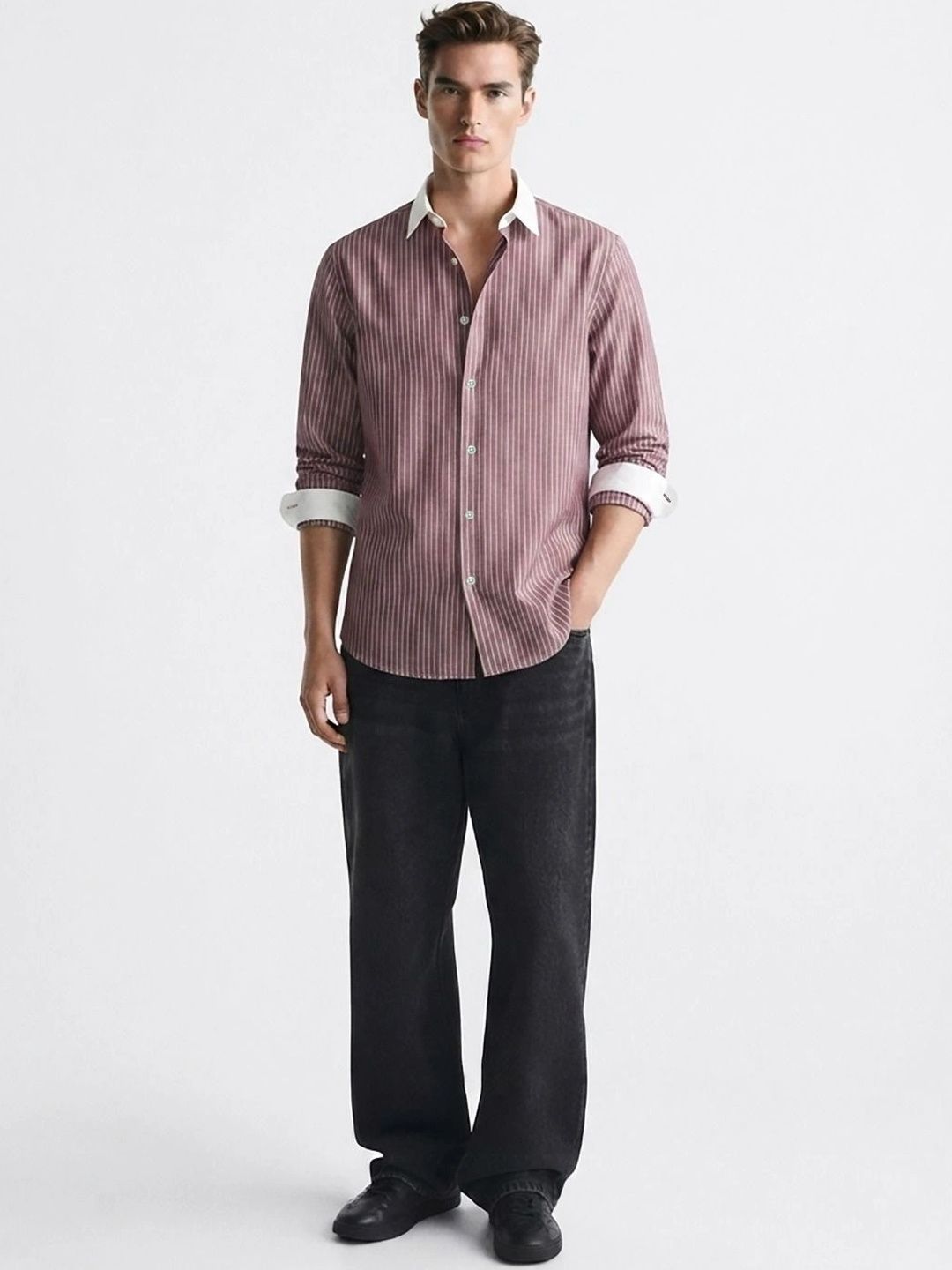 MISCHIEF MONKEY Men Classic Striped Casual Shirt