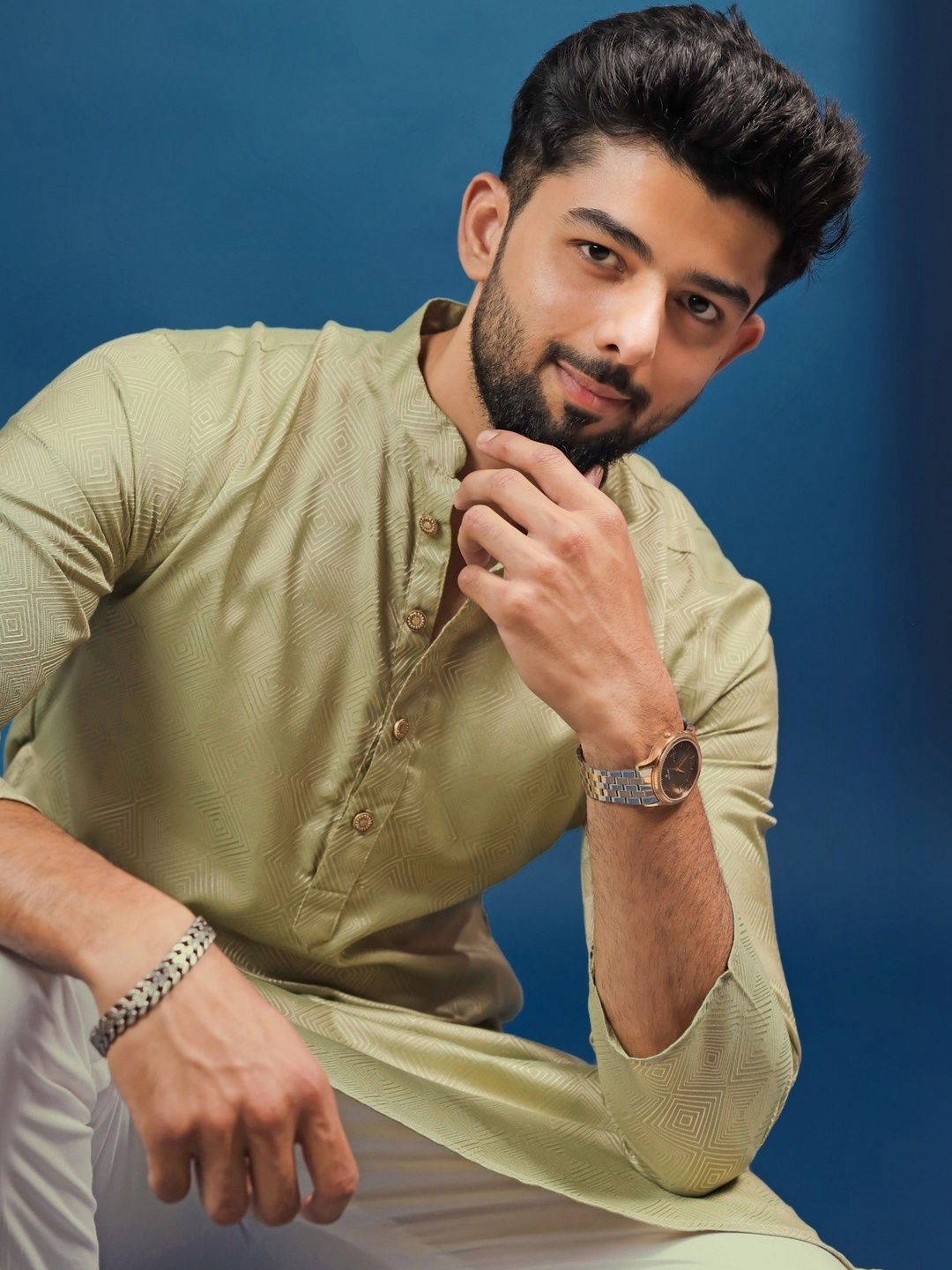 Koshin Men Grandeur & Majestic Artwork Jacquard Kurta