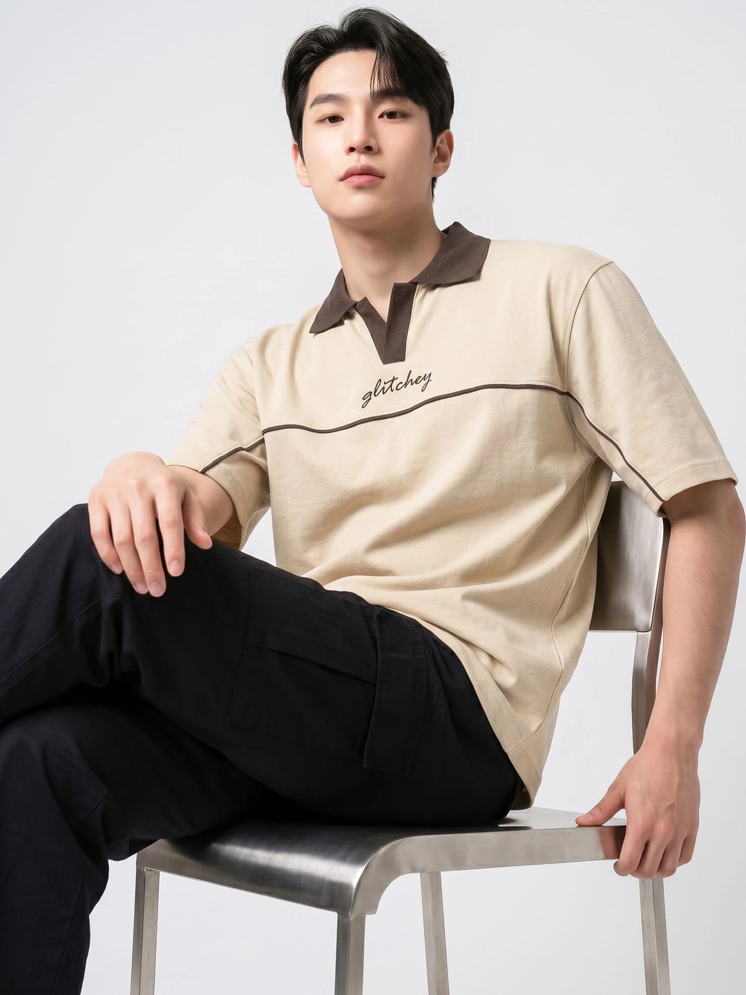 glitchez Men Brand Logo Polo Collar T-shirt