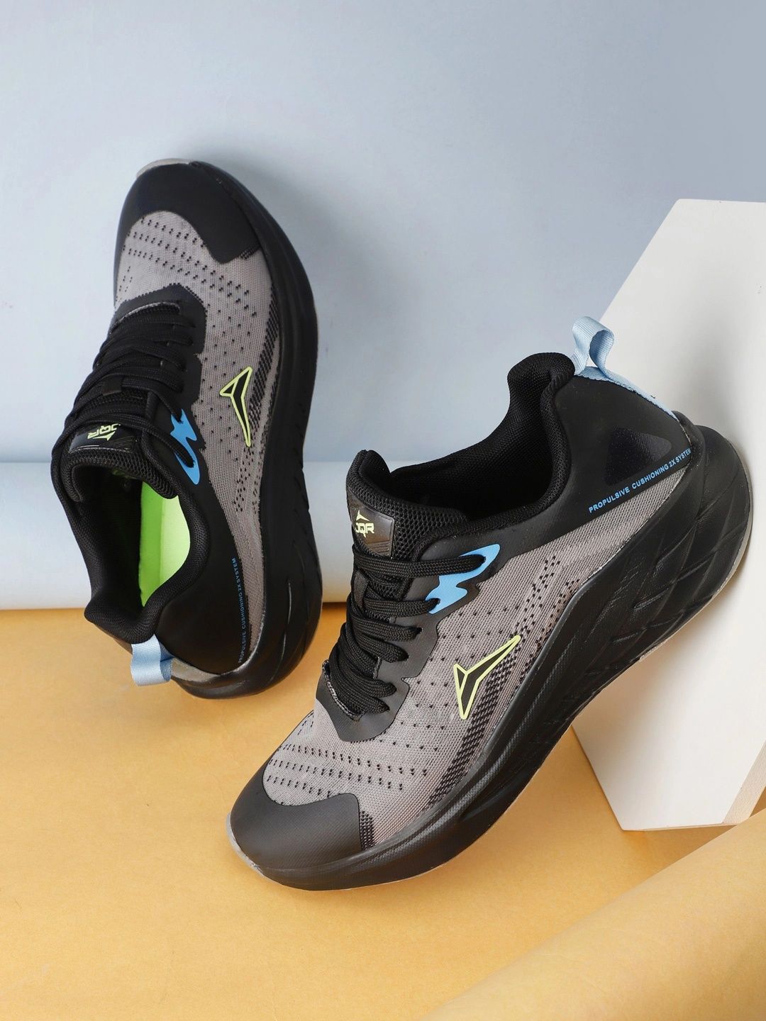 JQR Men Mesh Running Shoes