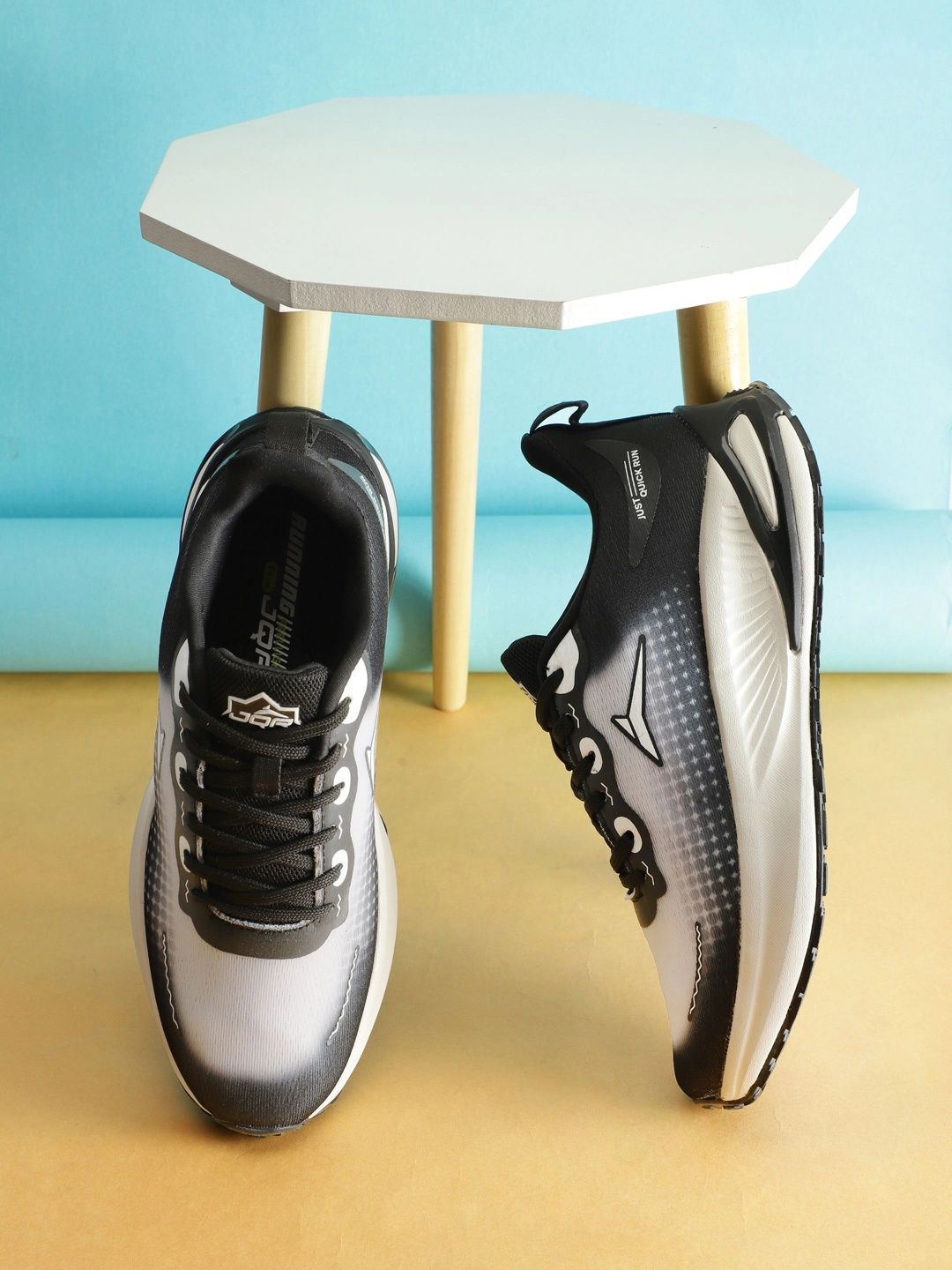 JQR Men Mesh Running Shoes