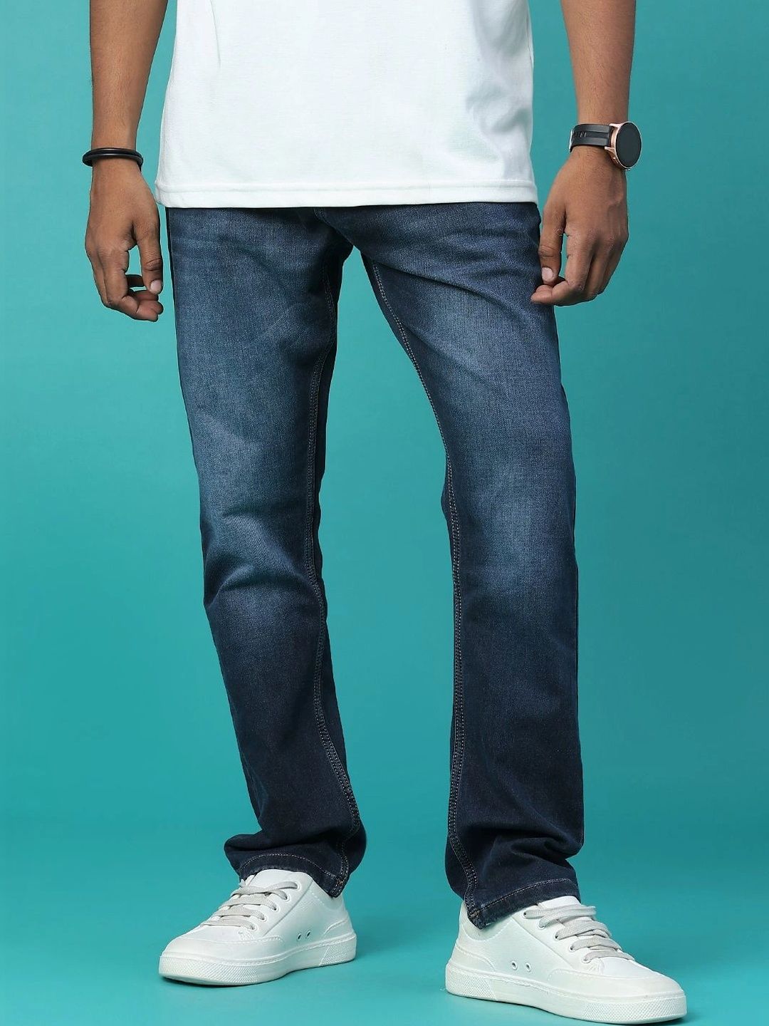 V-Mart Men Regular Fit Mid-Rise Low Distress Stretchable Jeans