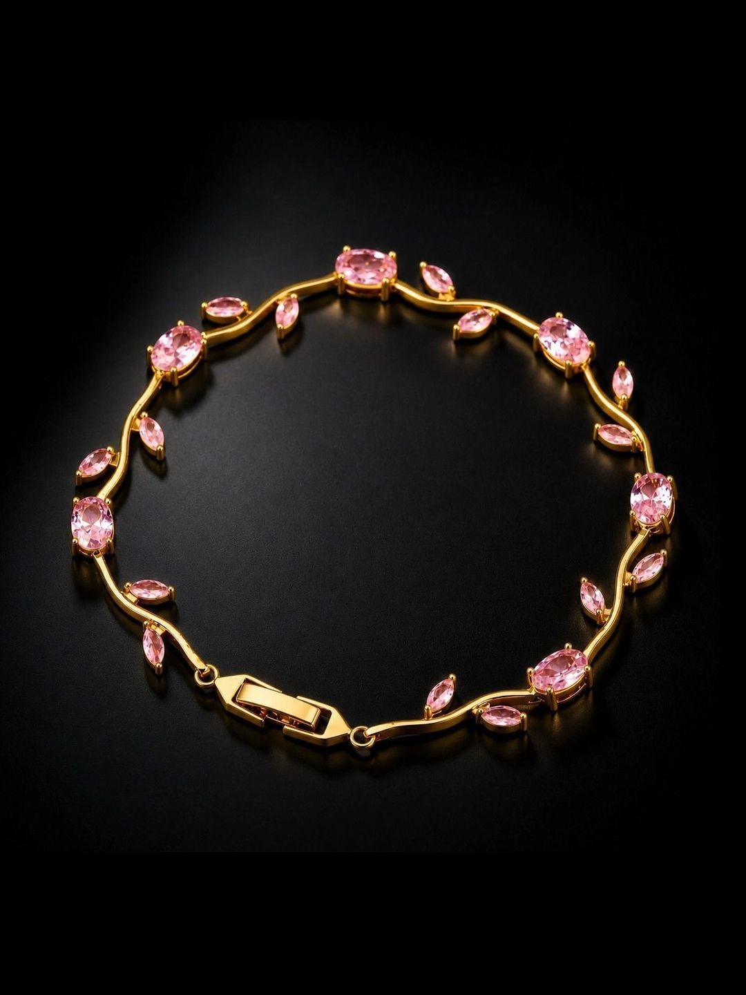 Murliwala Unisex Gold-Plated Link Bracelet