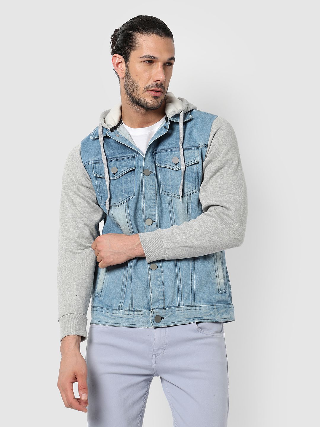 CAHOOT Men Blue Grey Washed Colourblocked Windcheater Outdoor Denim Jacket