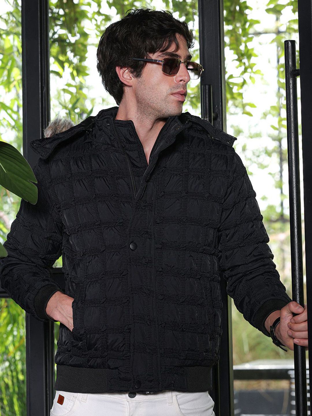CAHOOT Men Hooded Solid Lightweight Puffer Jacket