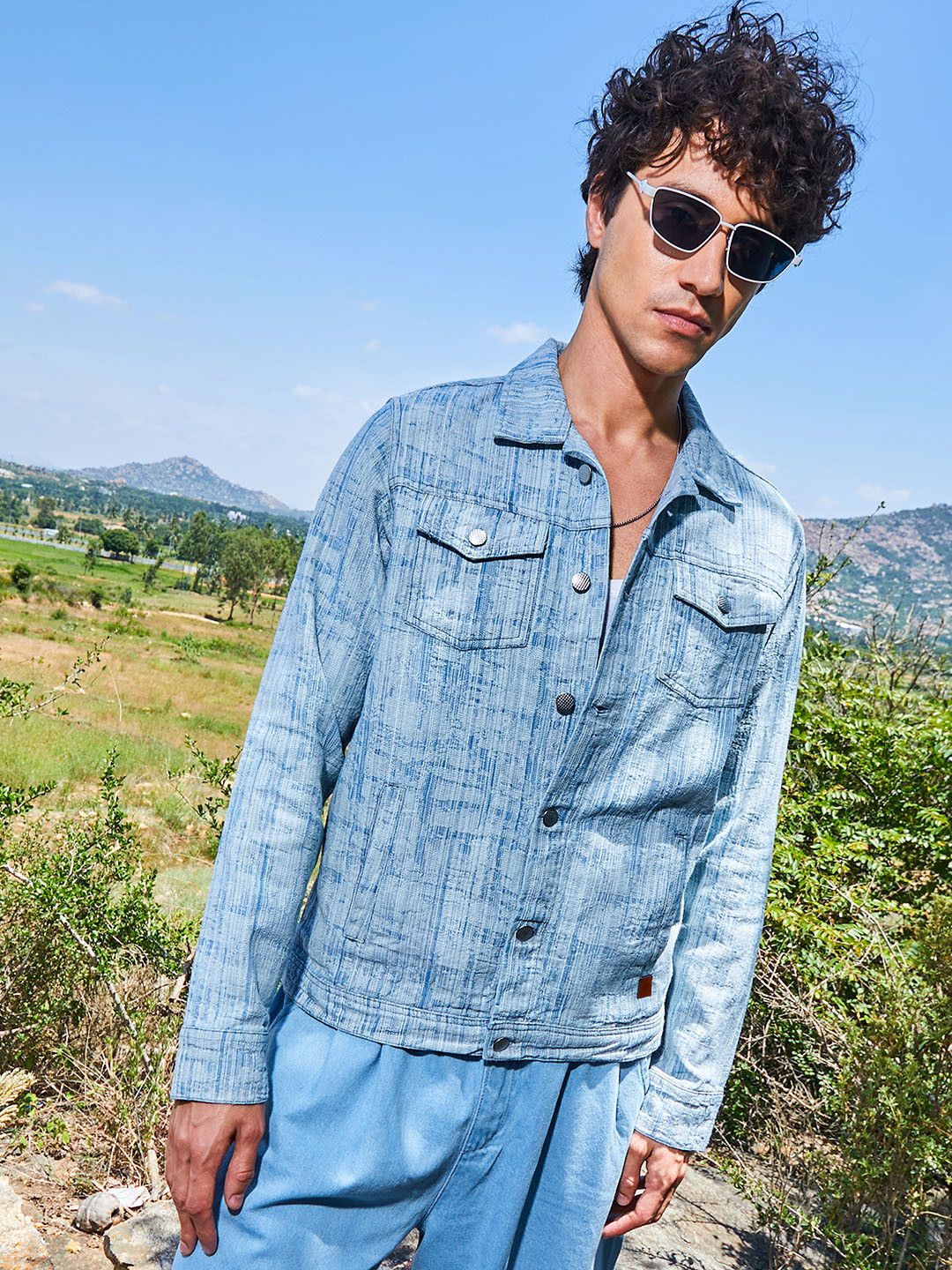 CAHOOT Men Lightweight Denim Jacket with Patchwork