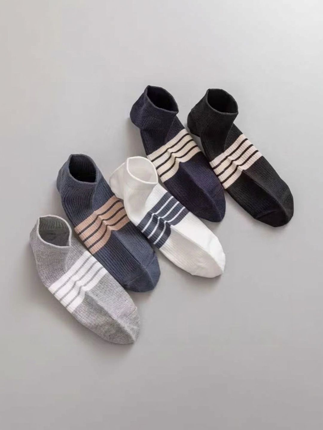 BEAR&BEYOND Men Pack of 5 Cotton Assorted Striped Ankle Length Socks