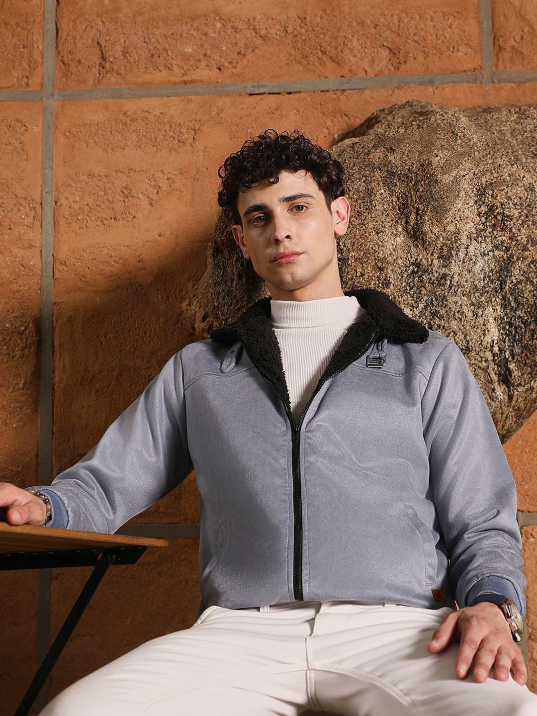 CAHOOT Men Spread Collar Solid Lightweight Sherpa Jacket