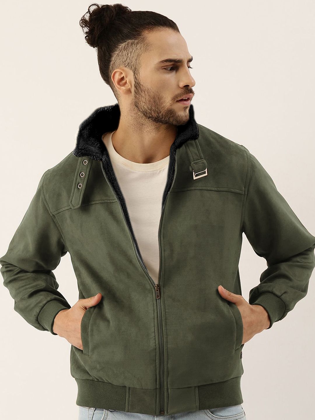 CAHOOT Men Spread Collar Solid Casual Bomber Jacket