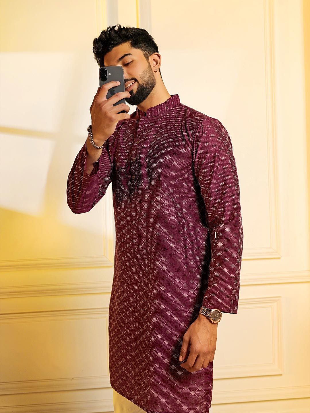 Koshin Geometric Woven Design Mandarin Collar Kurta